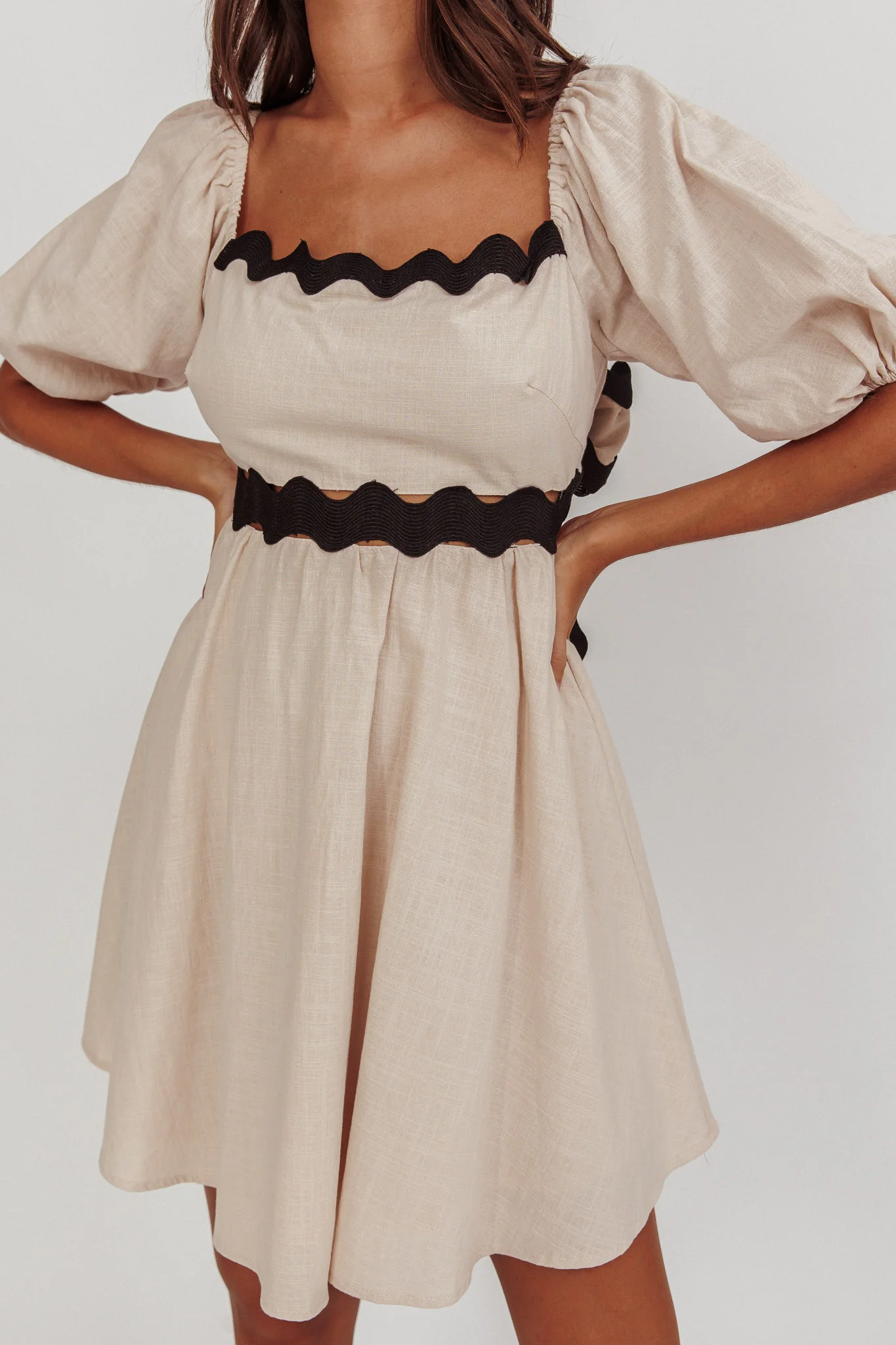 Akali Puff Sleeve A-line Mini Dress Oat - Image 5