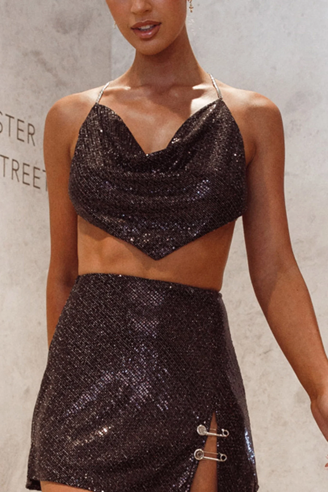 Aleigh Chain Strap Crop Top Black - Image 5