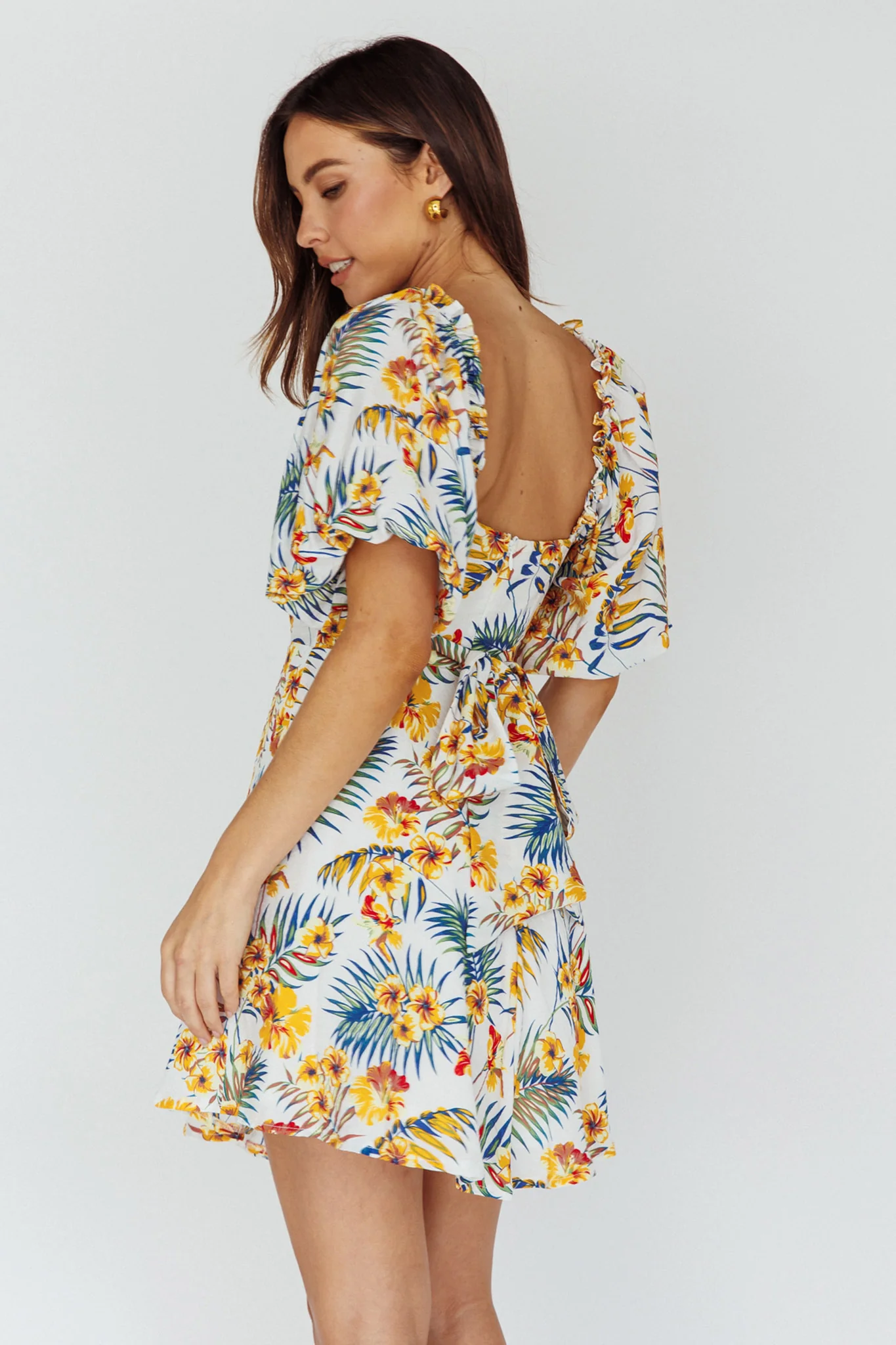 Alpha Cut-Out Bodice Mini Dress Floral White - Image 2