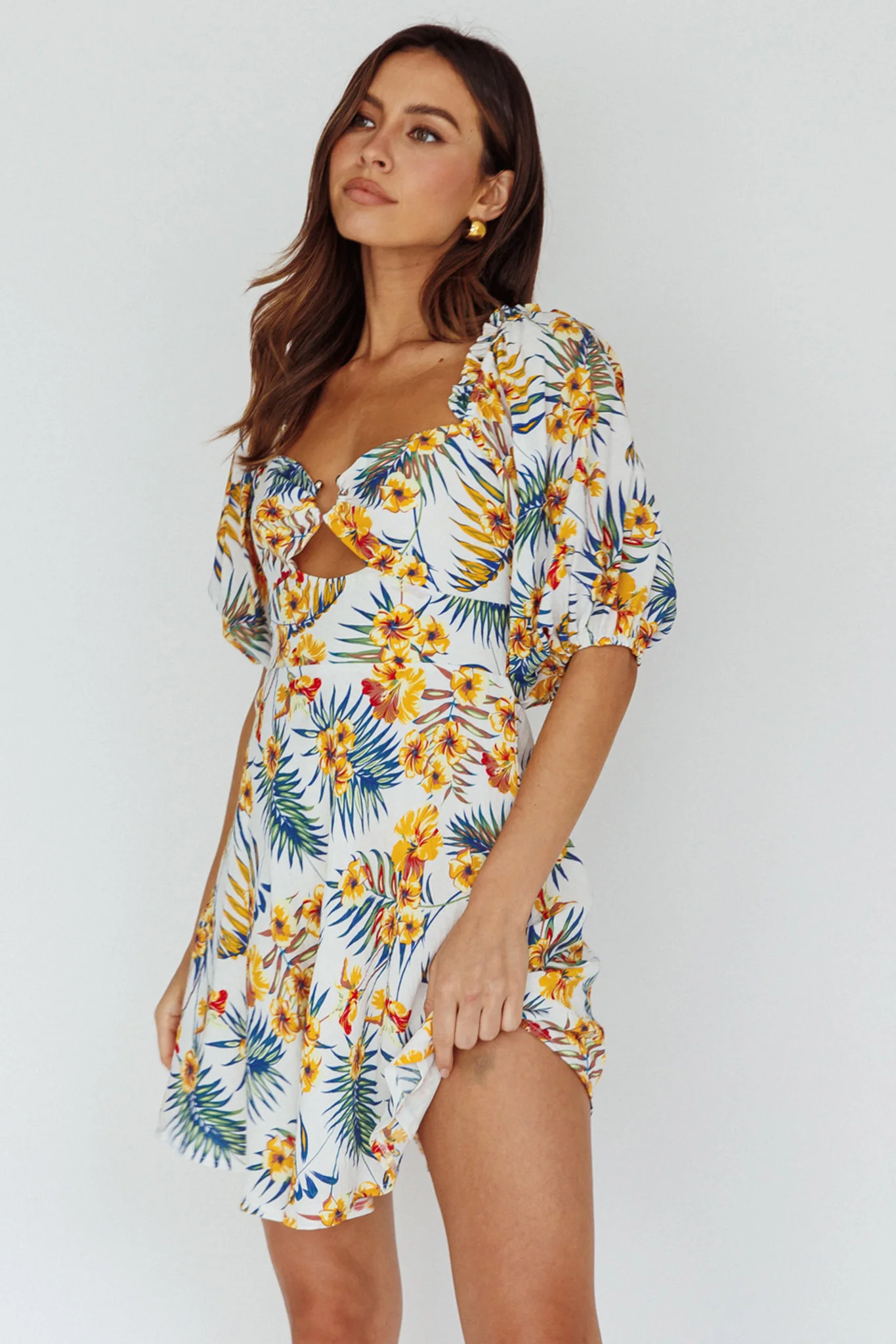 Alpha Cut-Out Bodice Mini Dress Floral White - Image 5
