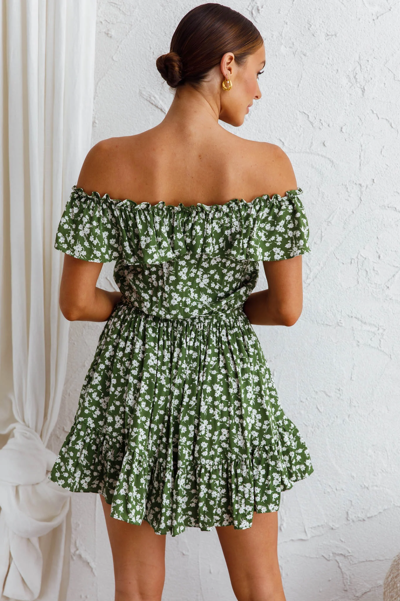 Andie Off-Shoulder Frill Dress Floral Green - Image 5