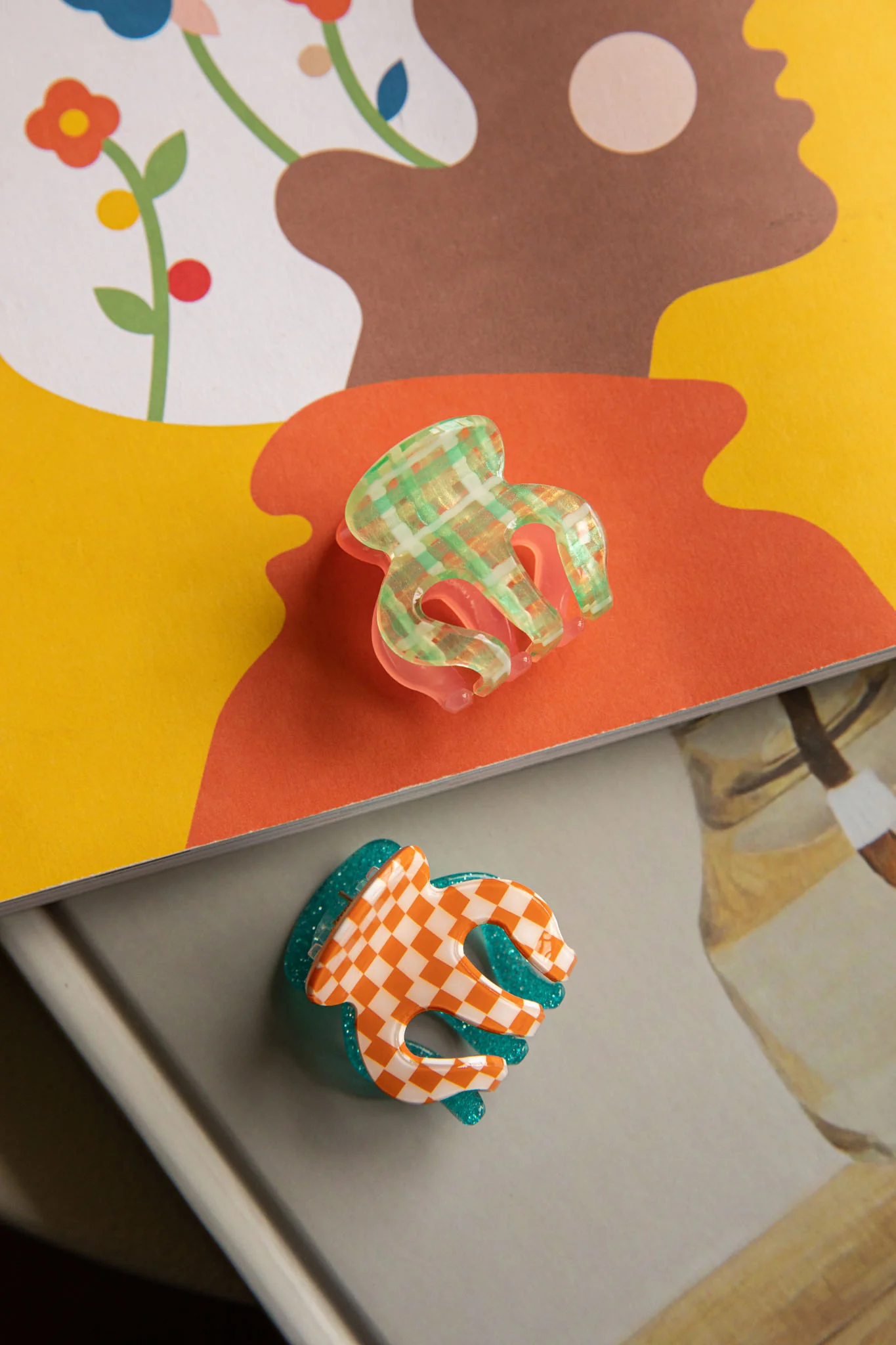Anita Two-Side Hair Clip Green/Pink - Image 3