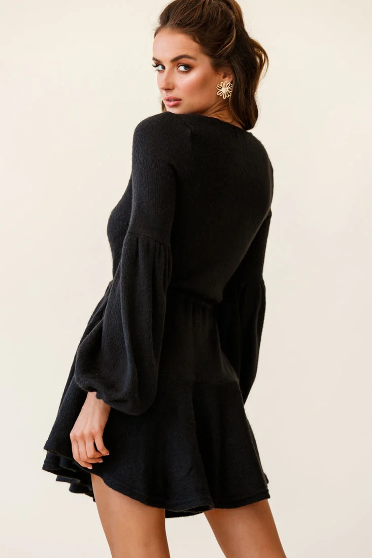 Annalise Long Sleeve Drawstring Knit Dress Black - Image 6