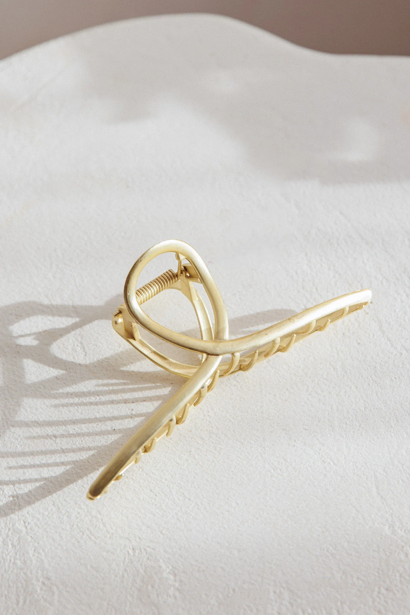 Anouk Claw Clip Gold - Image 3
