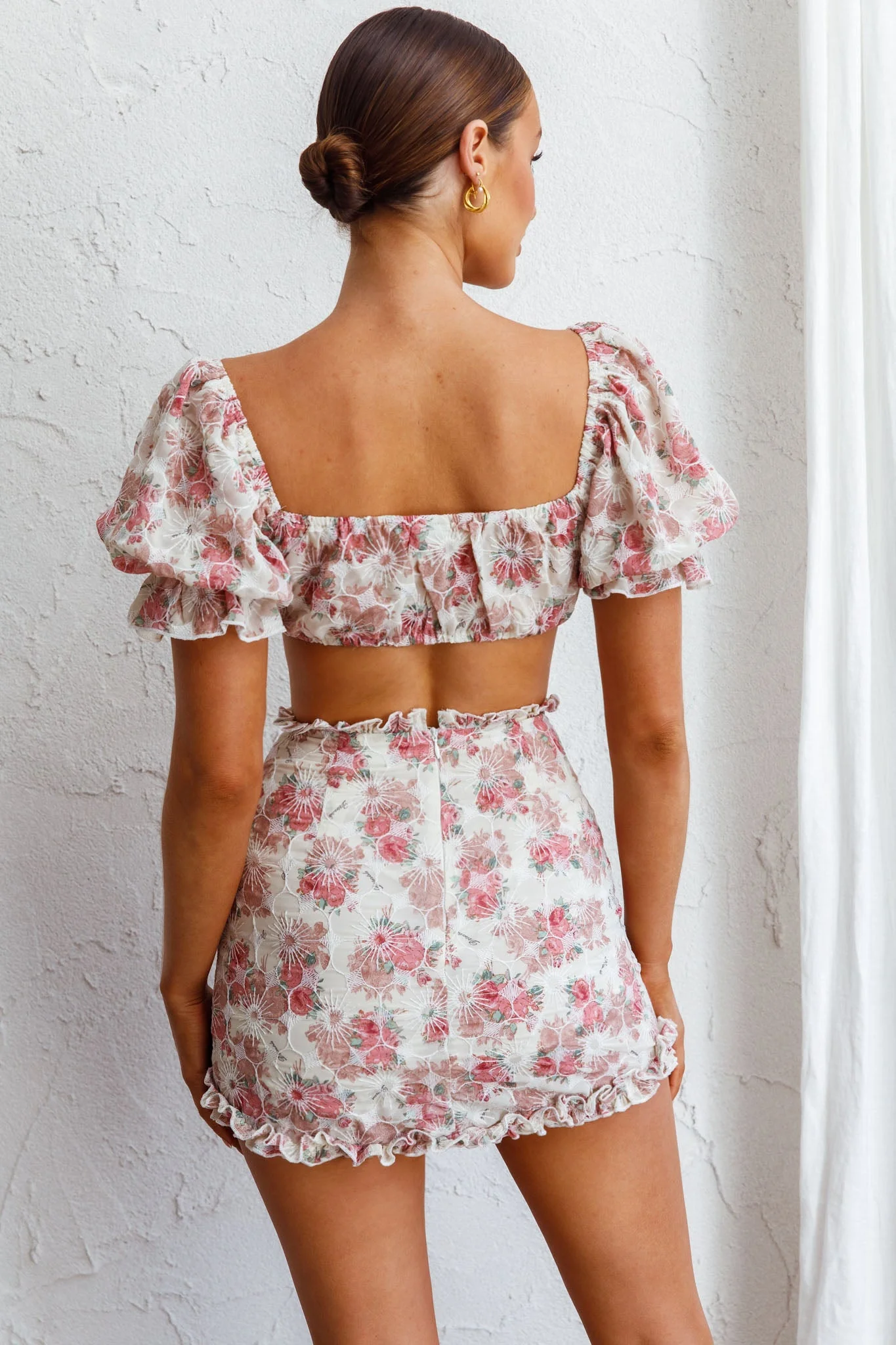 April Flowers Puff Sleeve Top Floral Red - Image 2