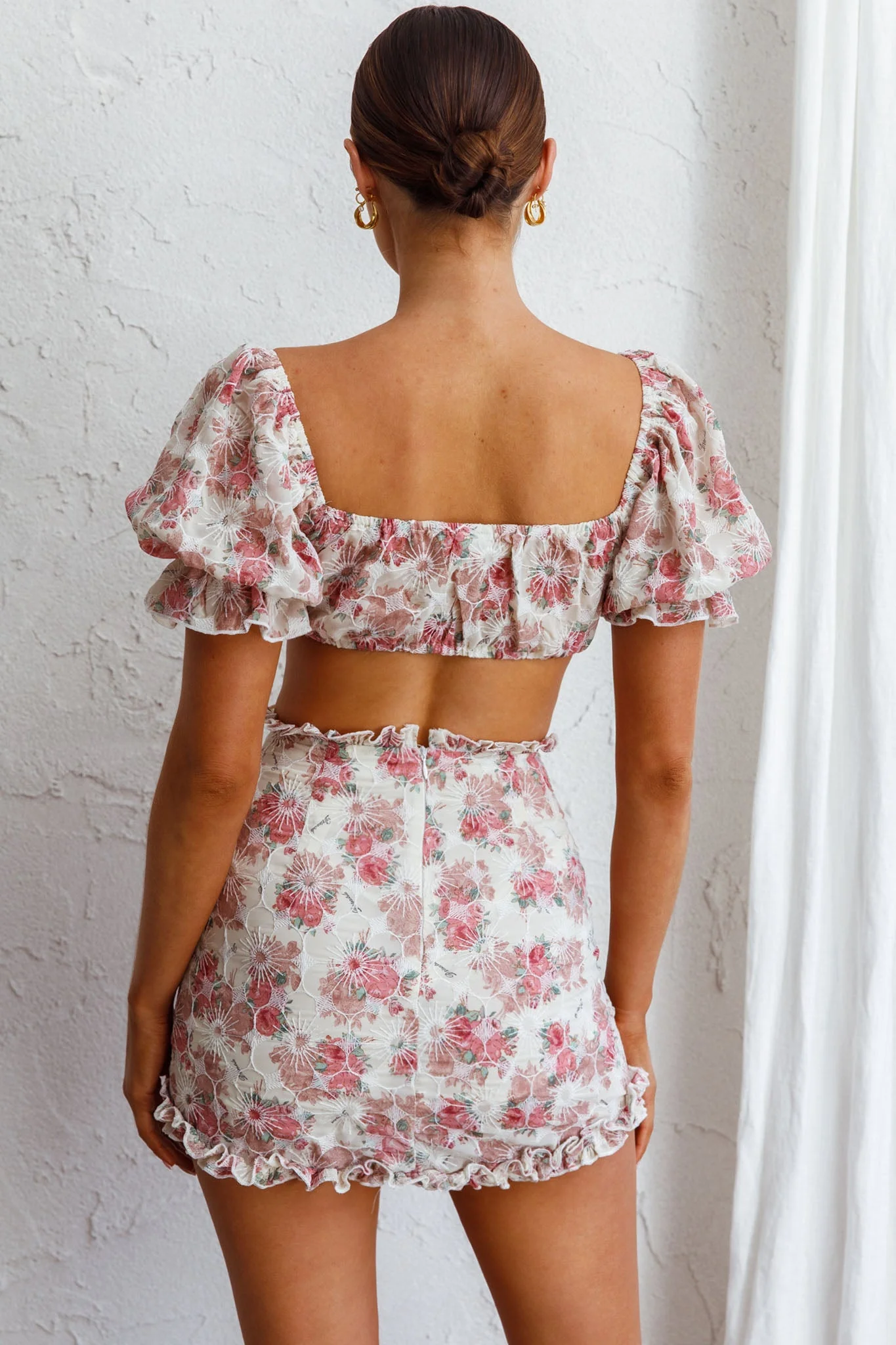 April Flowers Puff Sleeve Top Floral Red - Image 6