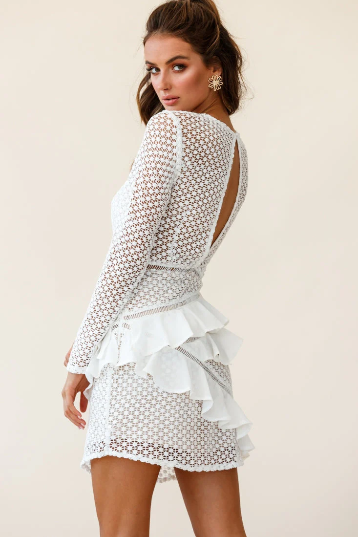 Aramis Long Sleeve Lace & Ruffle Detail Dress White - Image 6