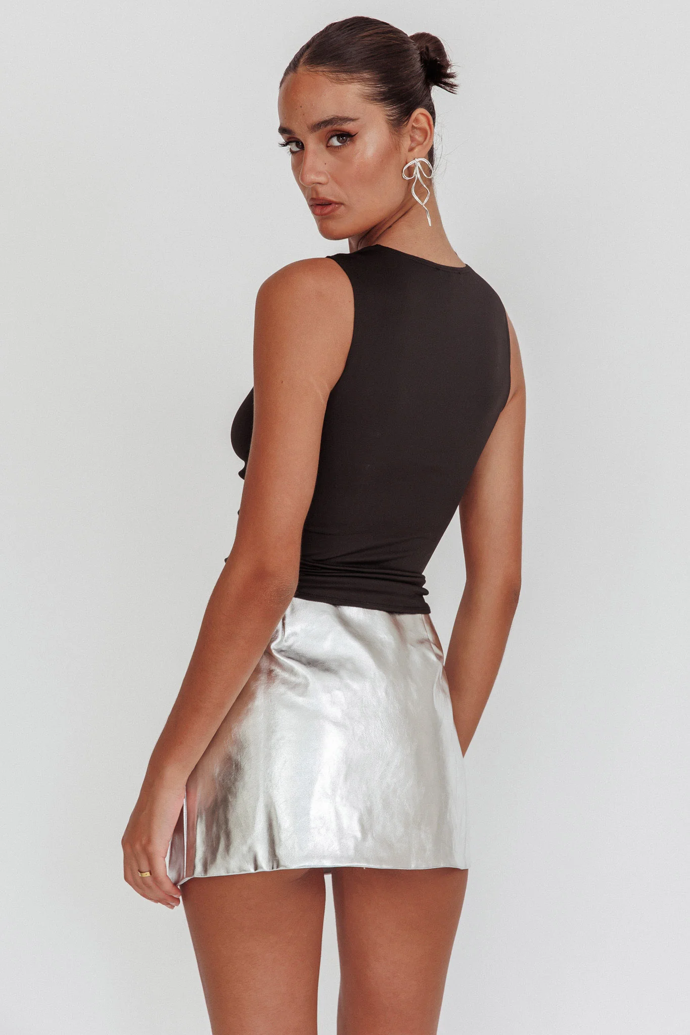 Argyle Cut-Out Sleeveless Top Black - Image 3