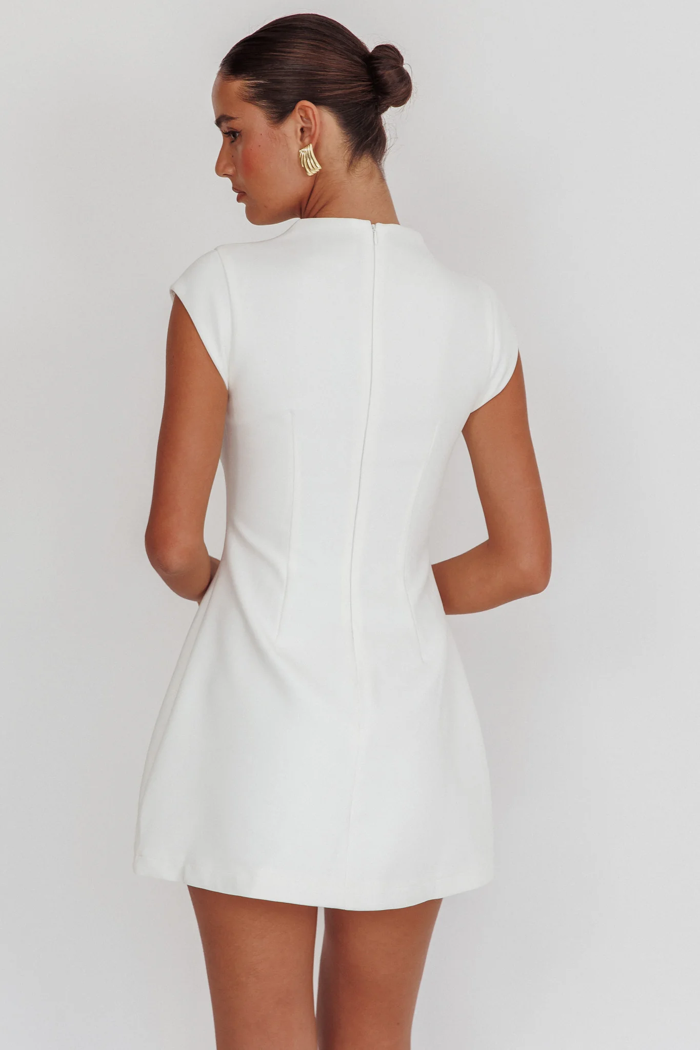 Aristos Cap Sleeve Mini Dress Off White - Image 2