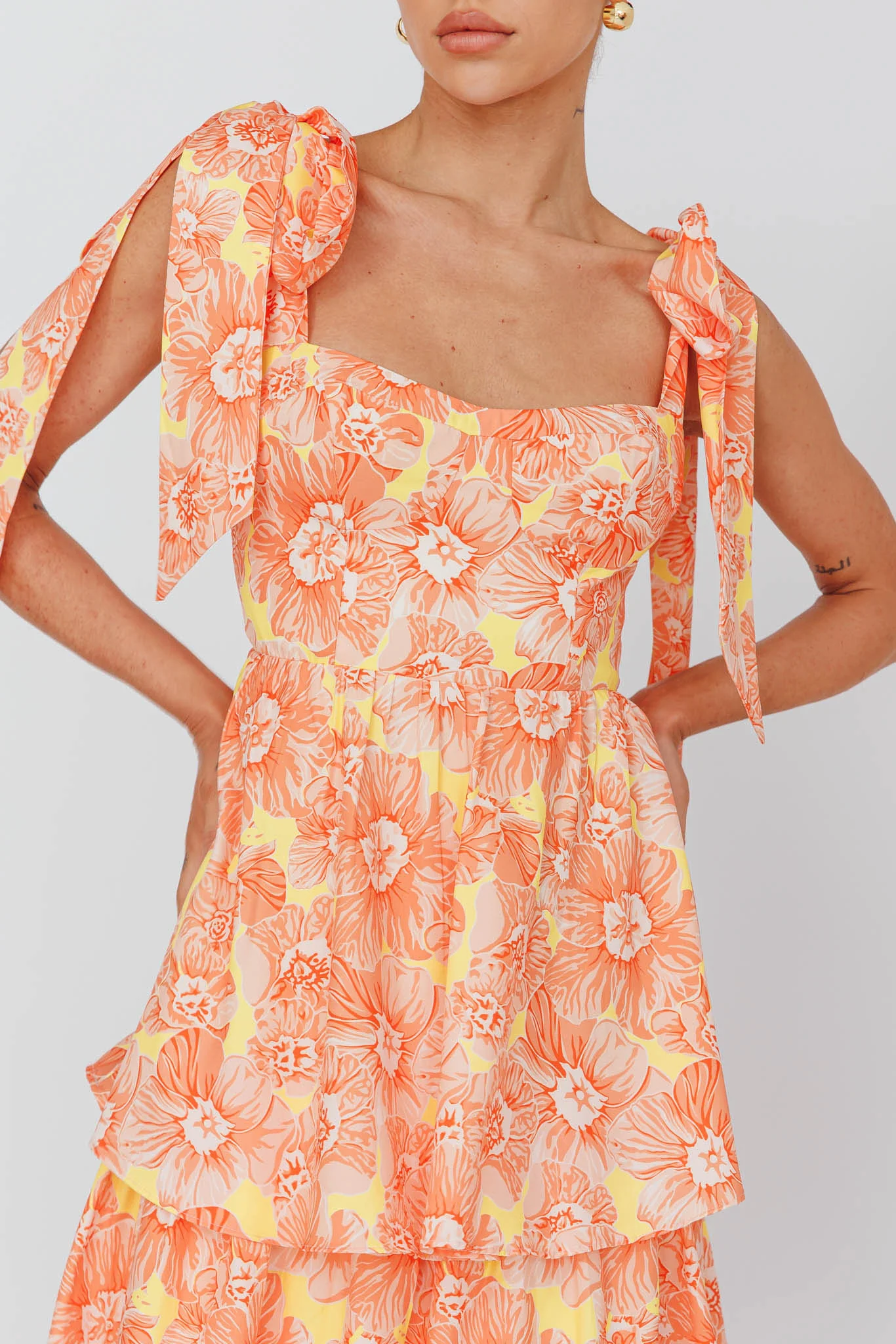 Arlowe Tied Shoulder Tiered Midi Dress Floral Orange - Image 5