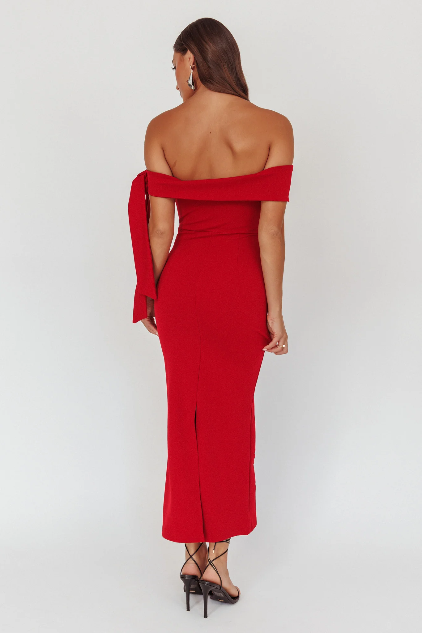 Aurora Sky Off-Shoulder Tie Maxi Dress Cherry - Image 2