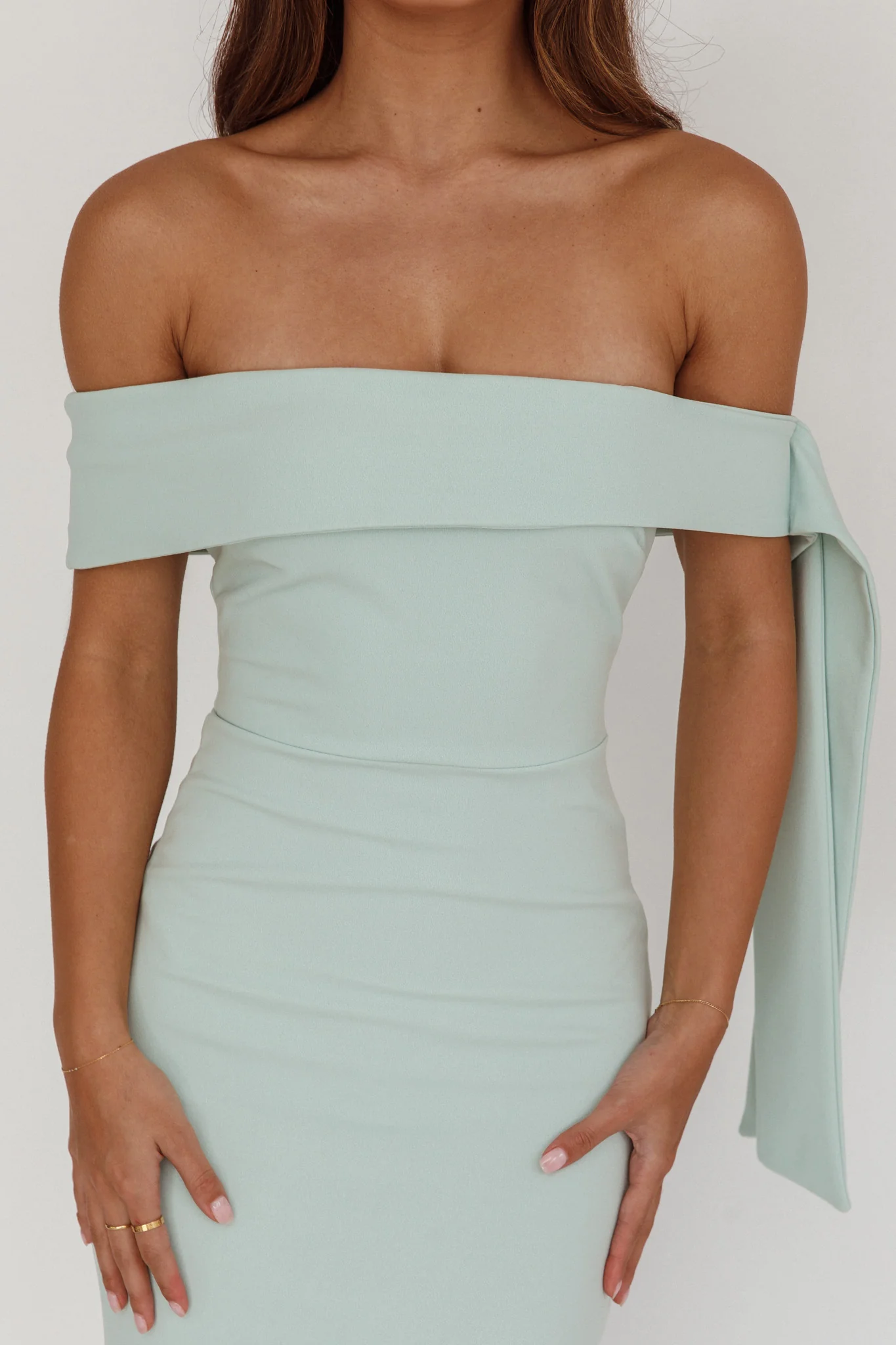 Aurora Sky Off-Shoulder Tie Maxi Dress Sage - Image 3