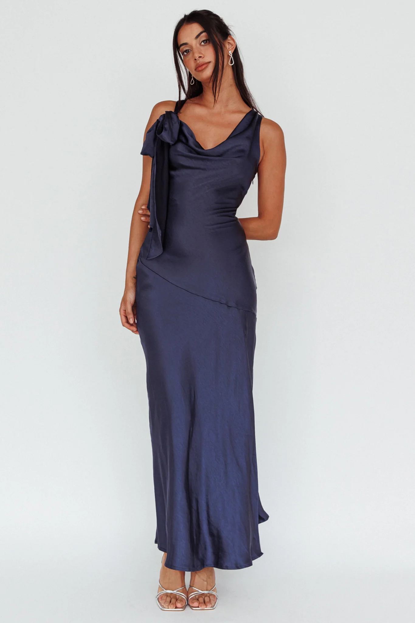 Averie Bow Shoulder Split Midi Dress Navy - Image 3