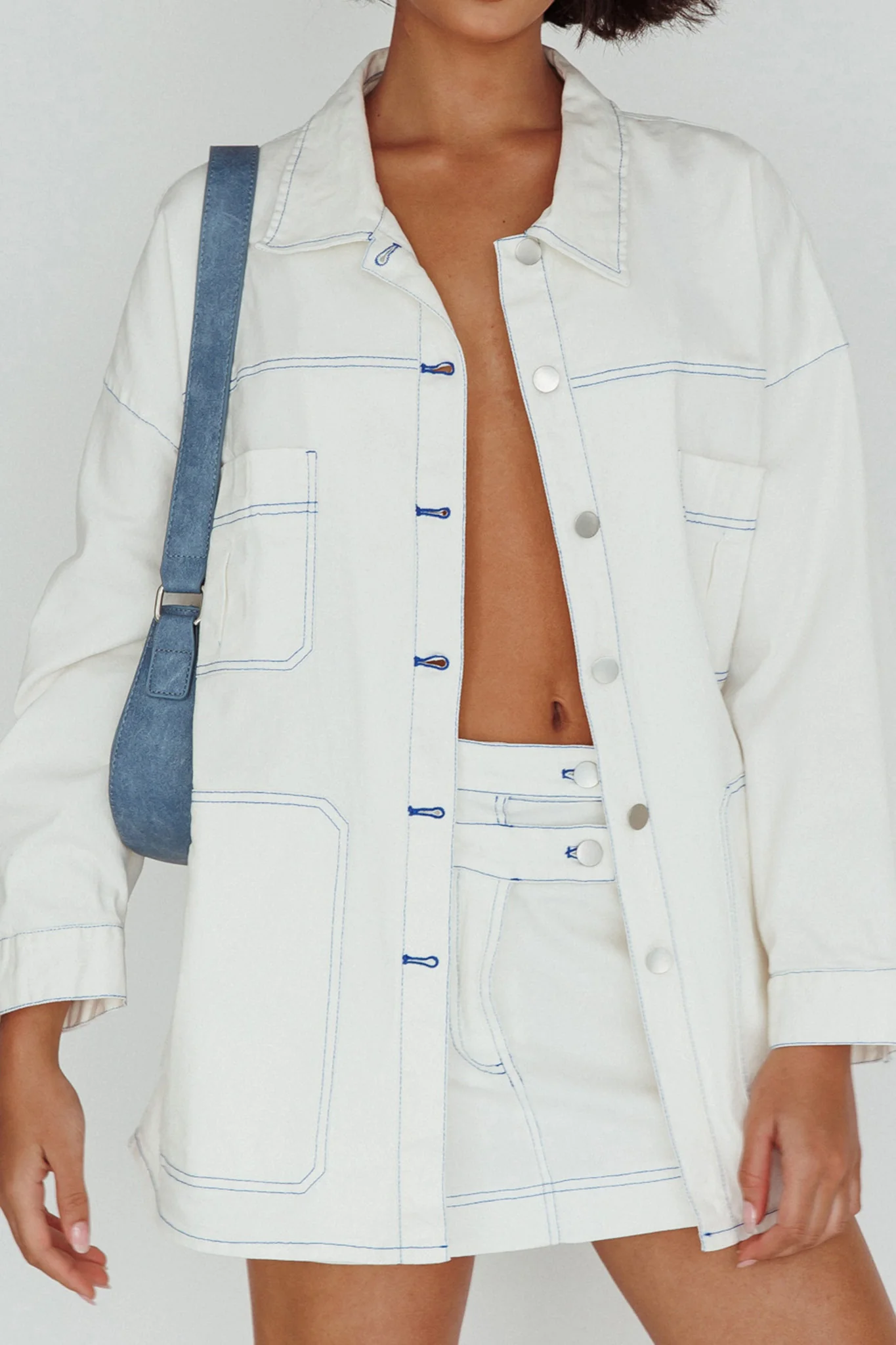 Back Row Oversized Pocket Jacket White - Image 4