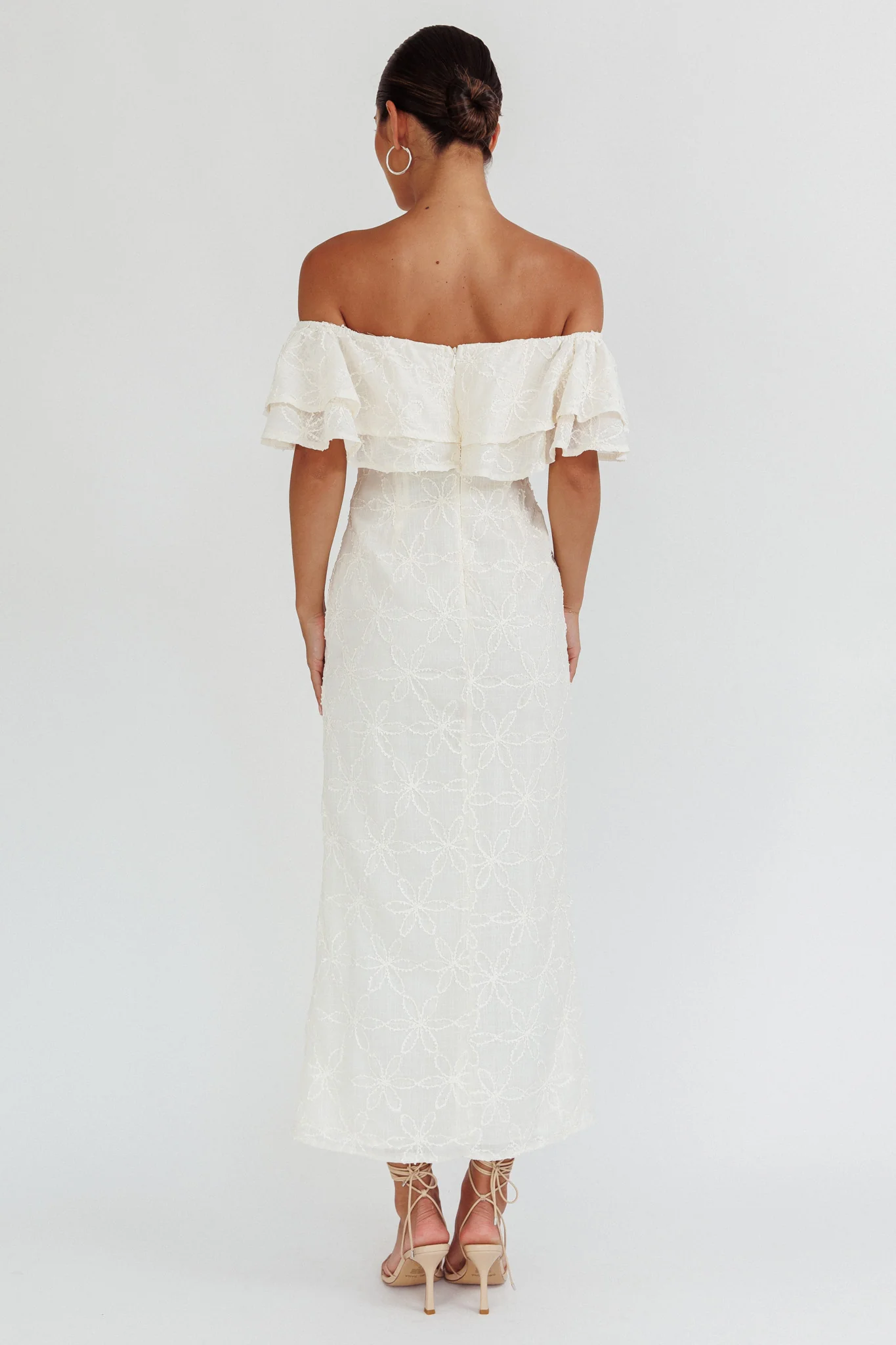 Beauty Within On-Off-Shoulder Maxi Dress Cream - Image 2