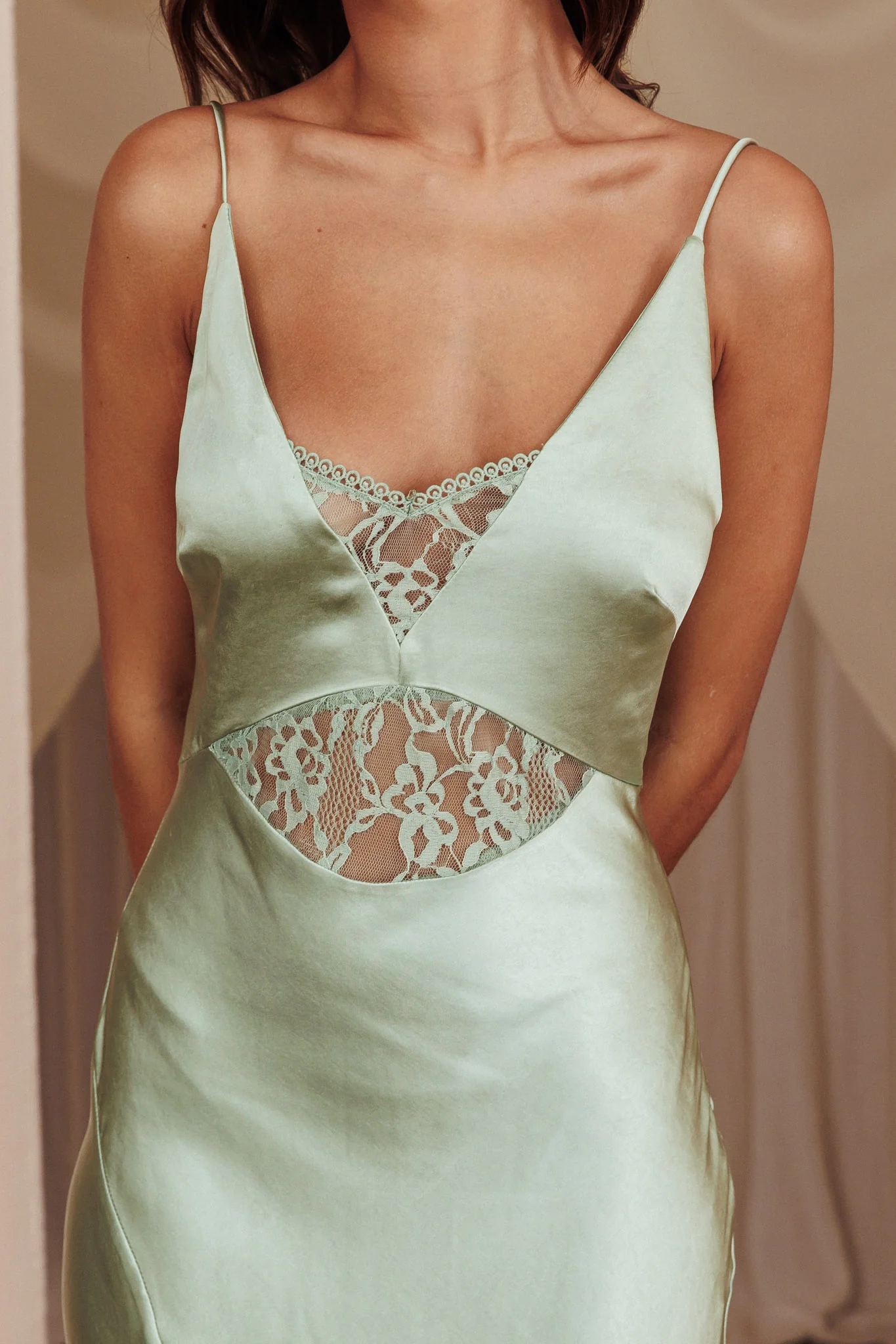 Better Believe Lace Insert Maxi Dress Sage - Image 4