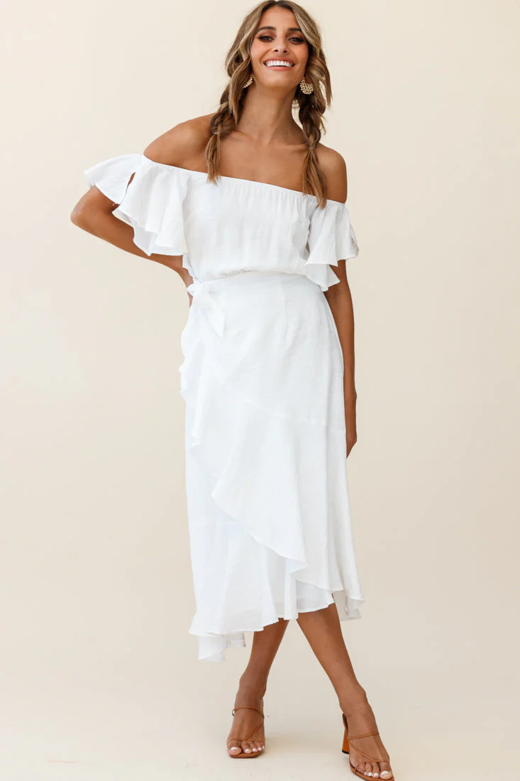 Bettina Bardot Neckline Faux-Wrap Midi Dress White - Image 4
