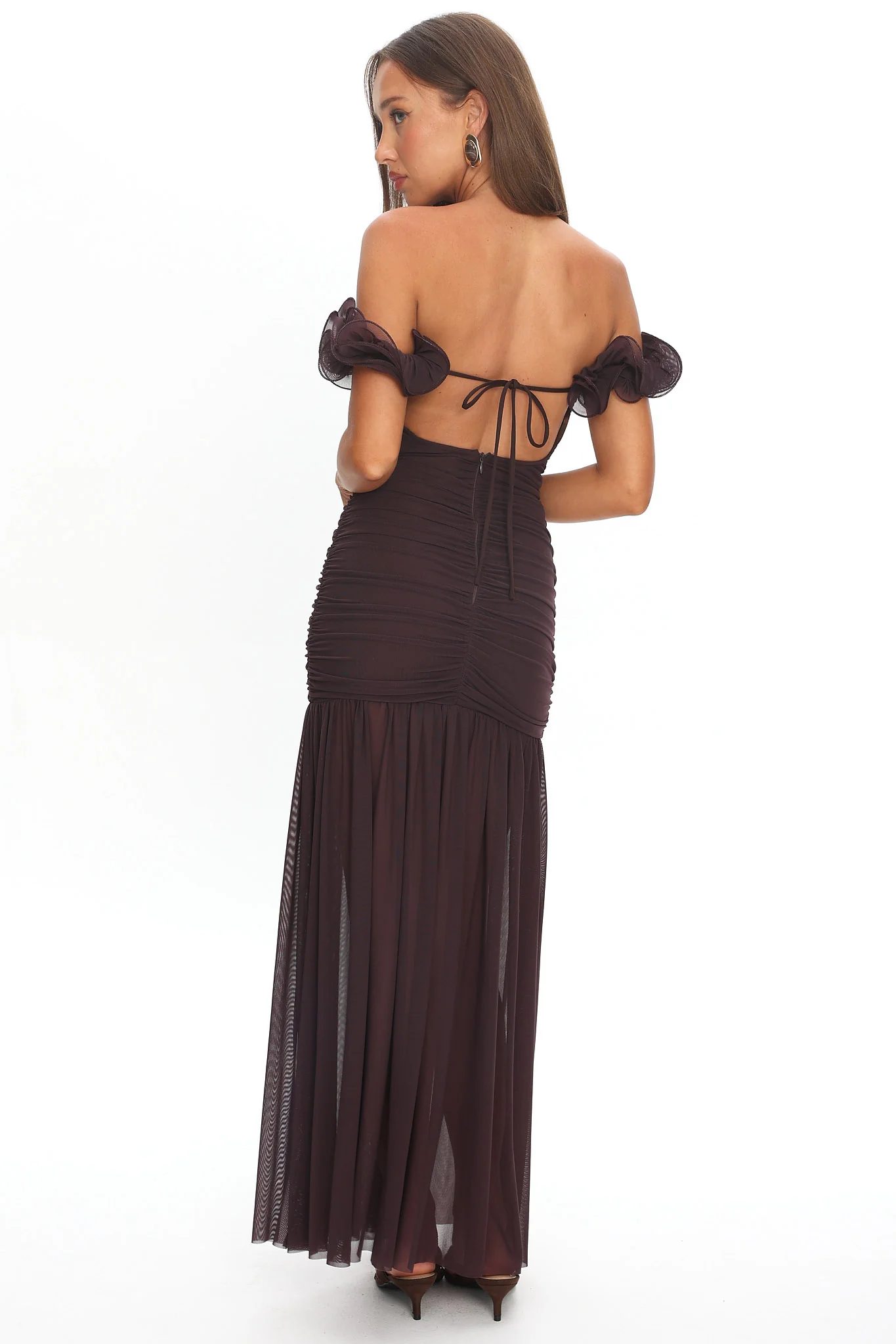 Bluebell Off-Shoulder Ruched Maxi Dress Chocolate - Image 2