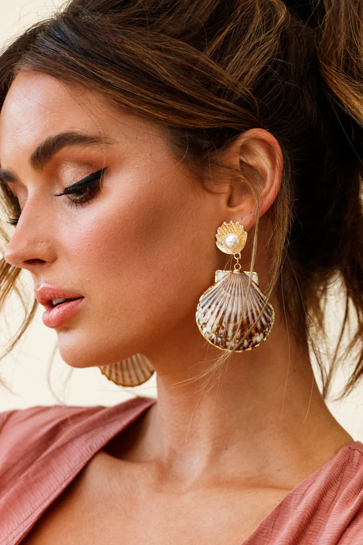 Bora Bora Pearl Accent Shell Earrings Tan - Image 2