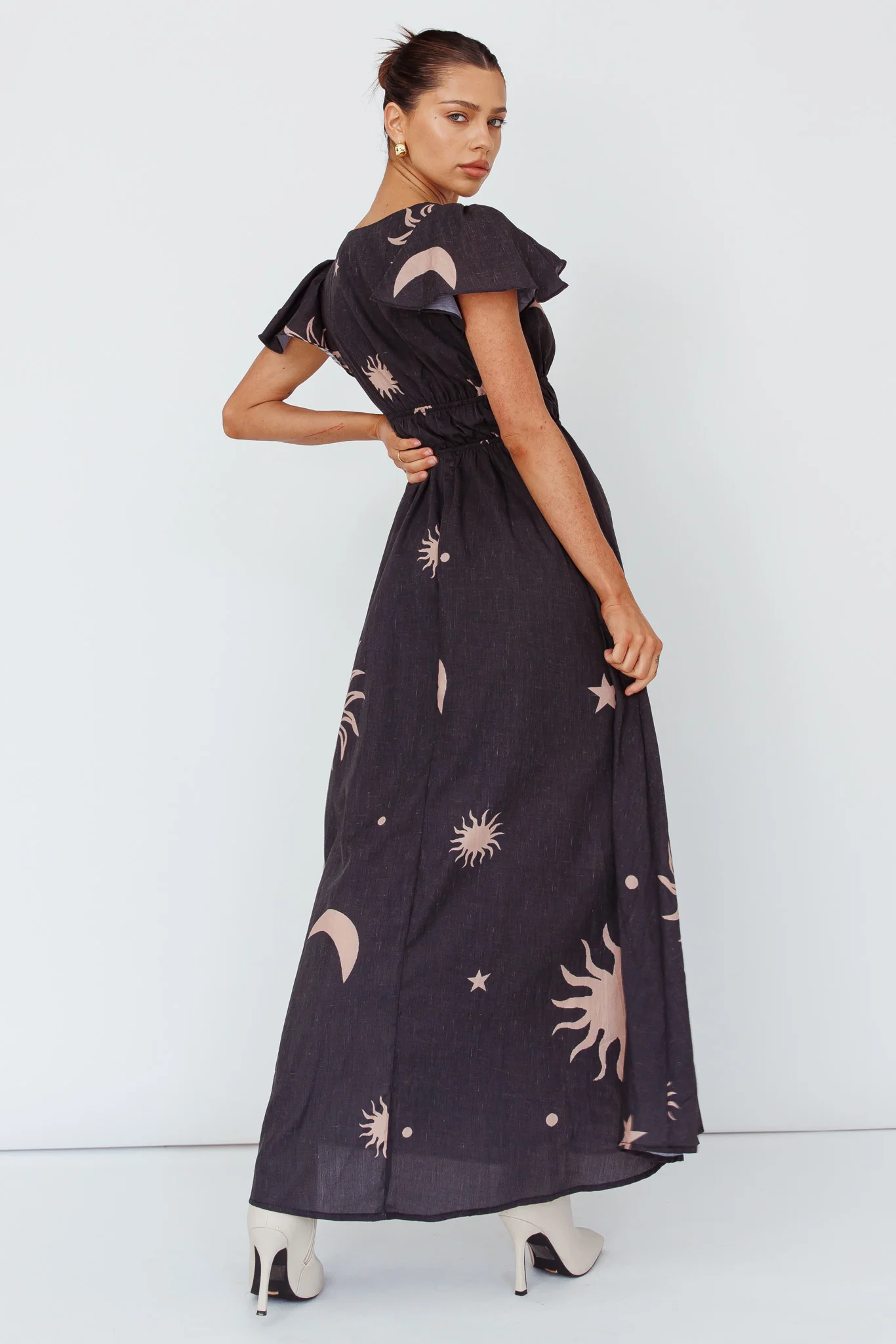 Carnivale Angel Sleeve Maxi Dress Black/Beige - Image 2