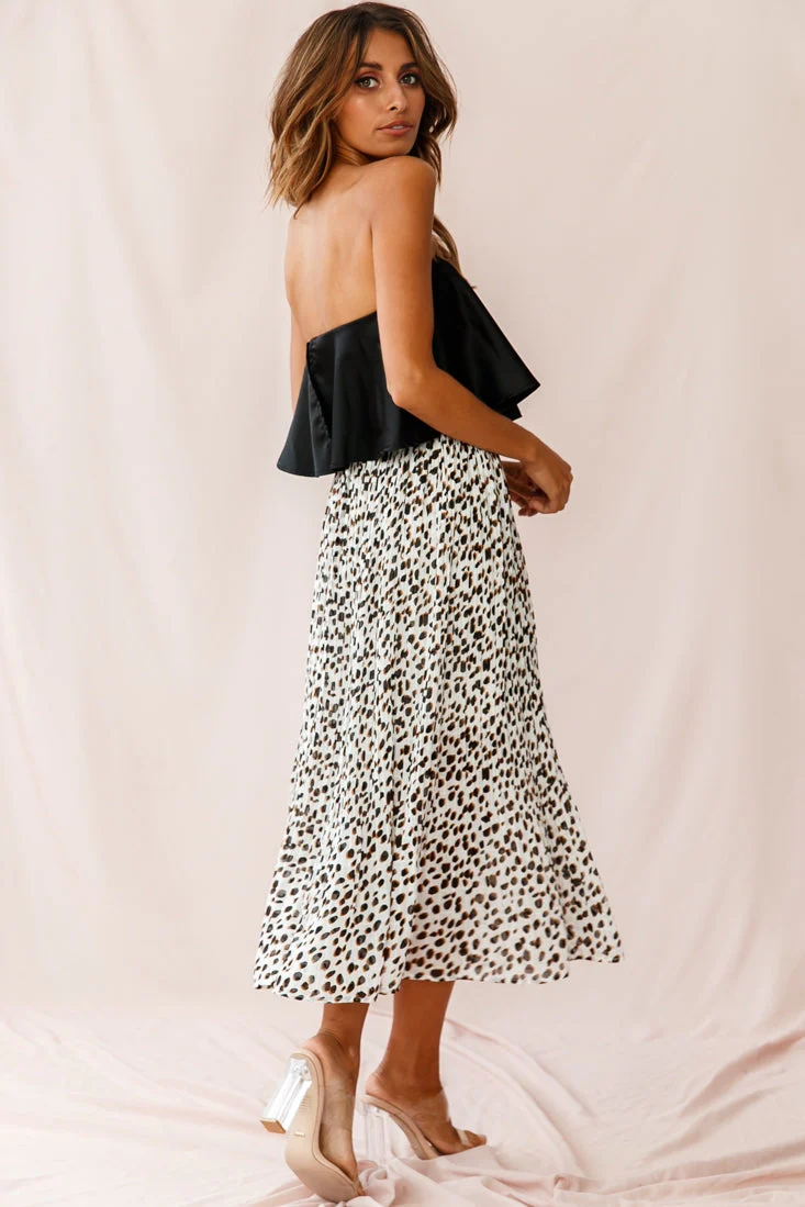 Caroline Accordion Pleat Midi Skirt Animal Print White - Image 3