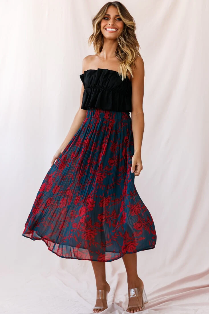 Caroline Accordion Pleat Midi Skirt Forest Green/Red - Image 6