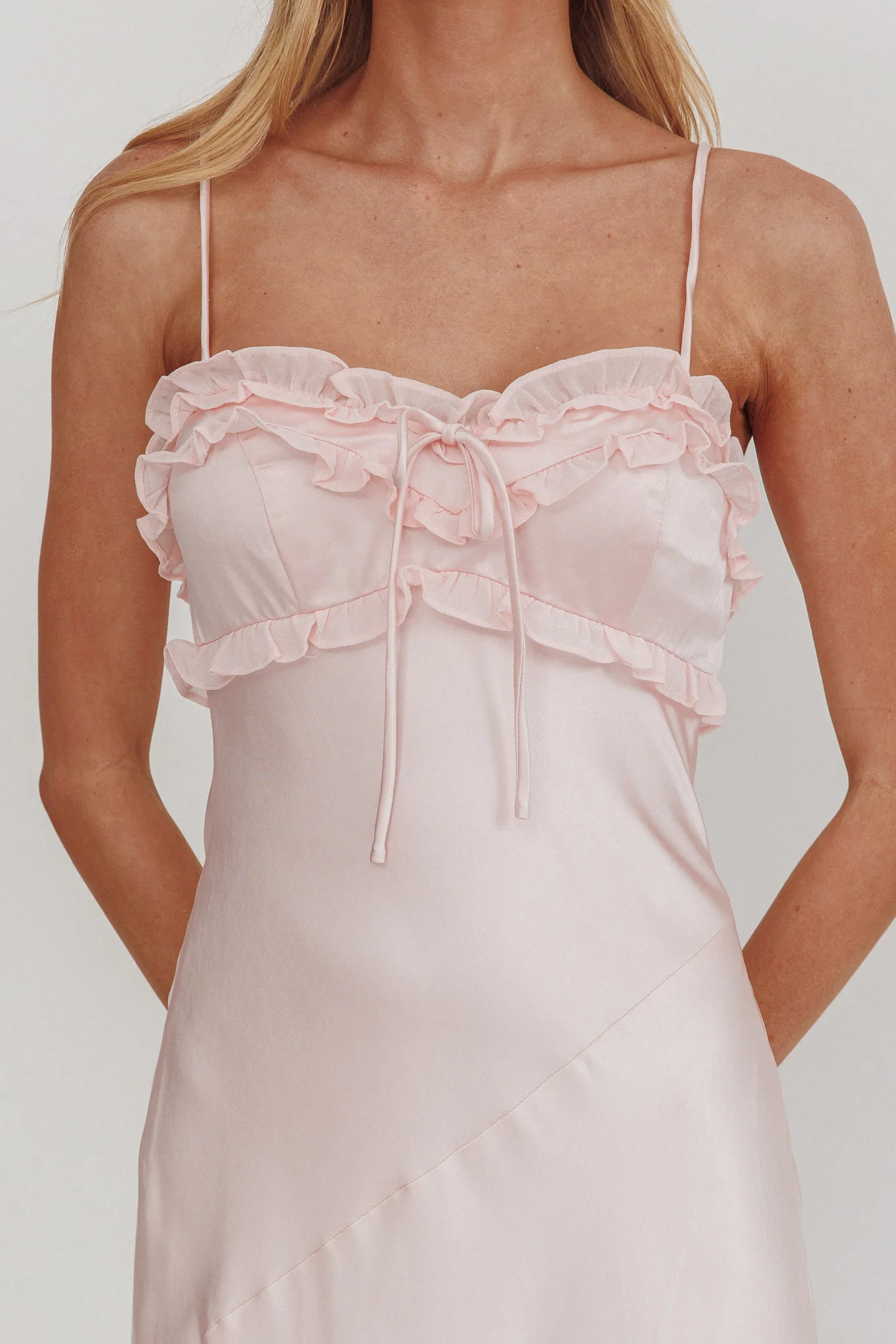 Caryn Frill Trim Maxi Dress Pink - Image 4