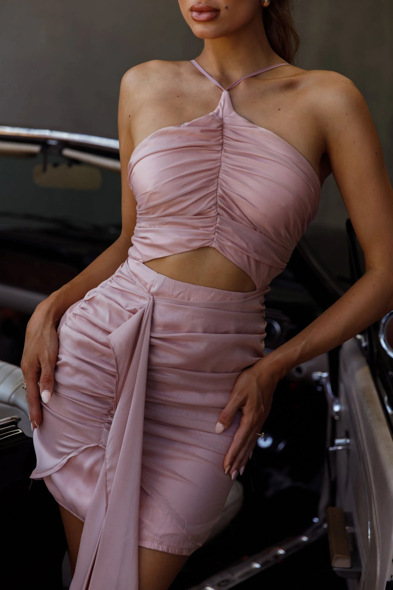 Casa Del Sol Ruched Cut-Out Dress Blush - Image 4