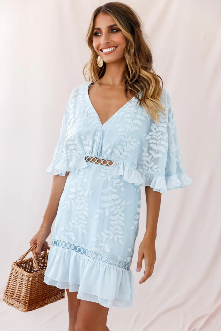 Caspar Leafy Embroidered Dress Baby Blue Tall - Image 2
