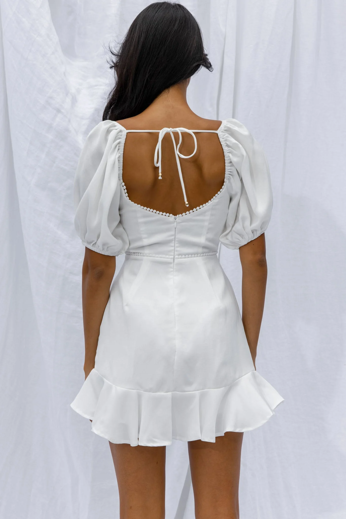 Catch Feelings Sweetheart Neckline Puff Sleeve Dot Trim Dress White - Image 8