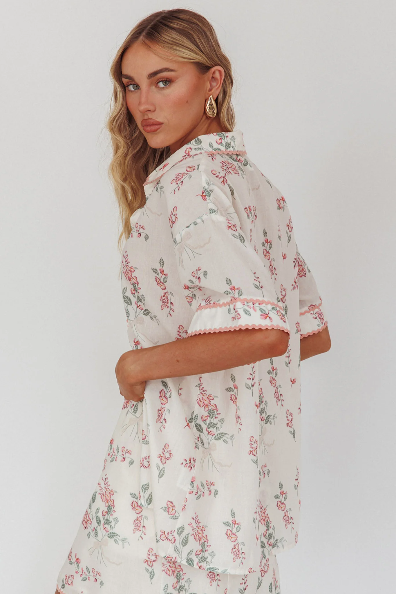 Catherina Ric-Rac Trim Button-Up Shirt Floral Pink - Image 2