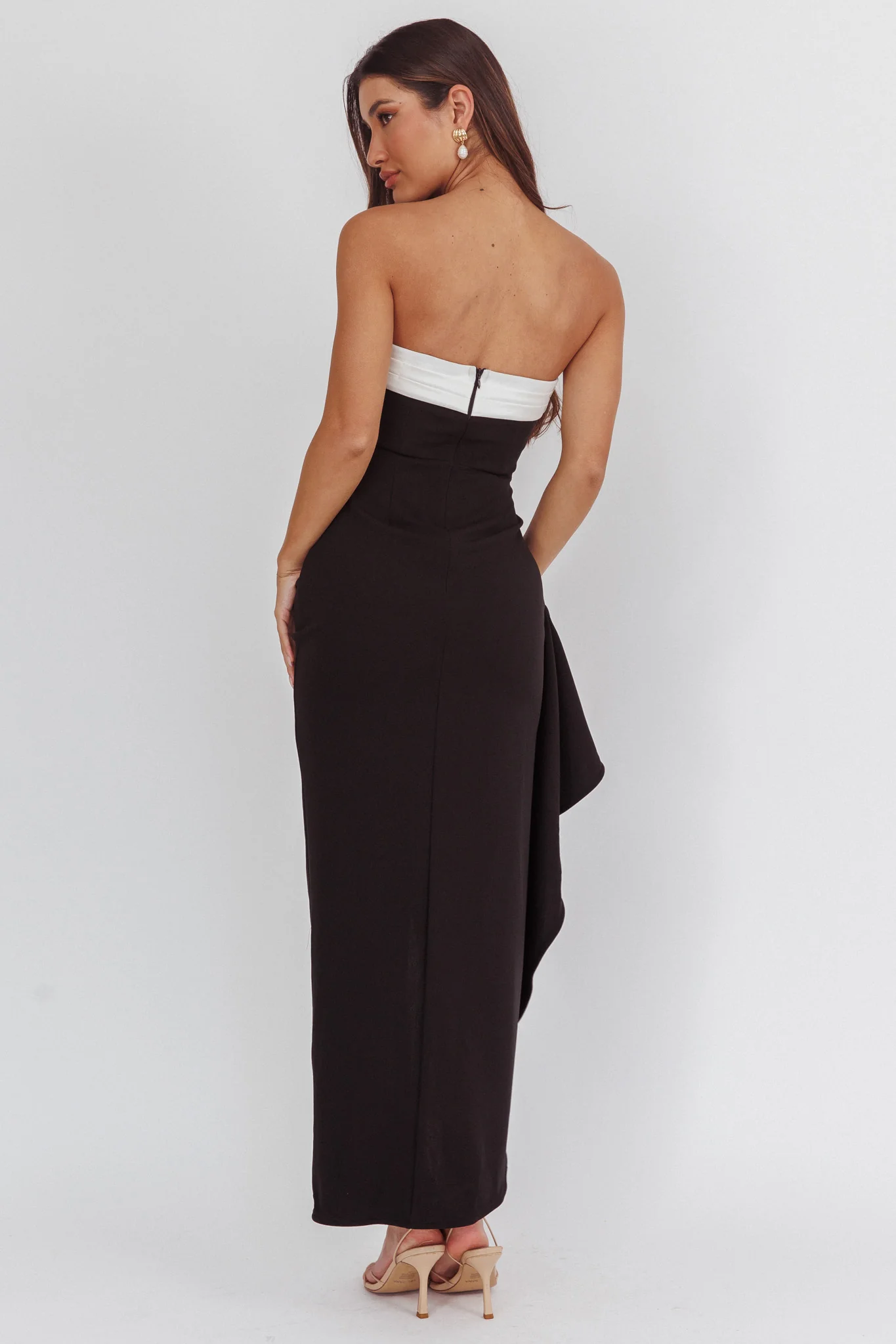 Cha Cha Strapless Thigh Split Dress Contrast Black - Image 2