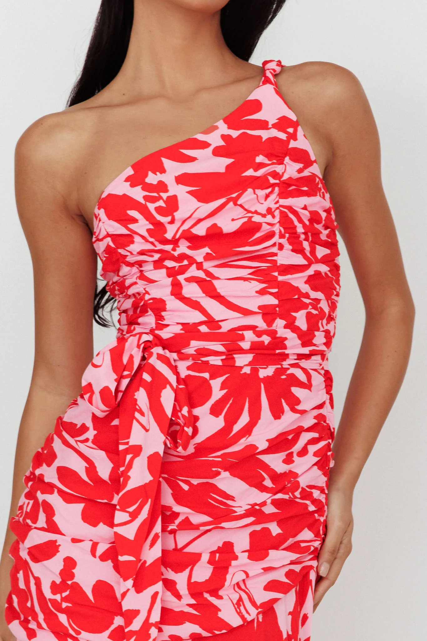 Chandler One-Shoulder Ruched Midi Dress Pink - Image 4