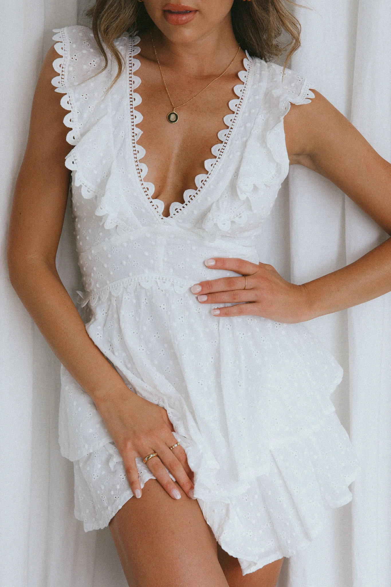 Charade Ruffle Shoulder Corset Back Eyelet Dress White - Image 4