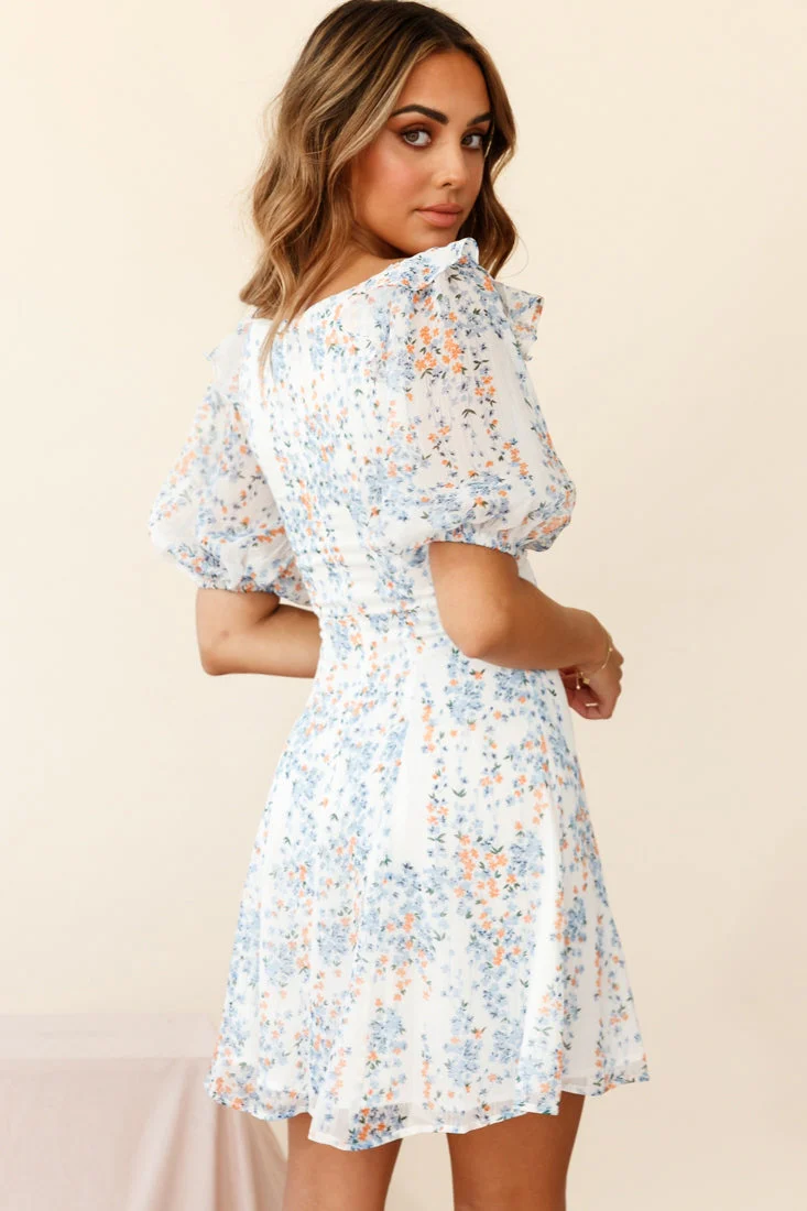 Cherub Puff Sleeve Sweetheart Neckline Dress Floral Print White - Image 3