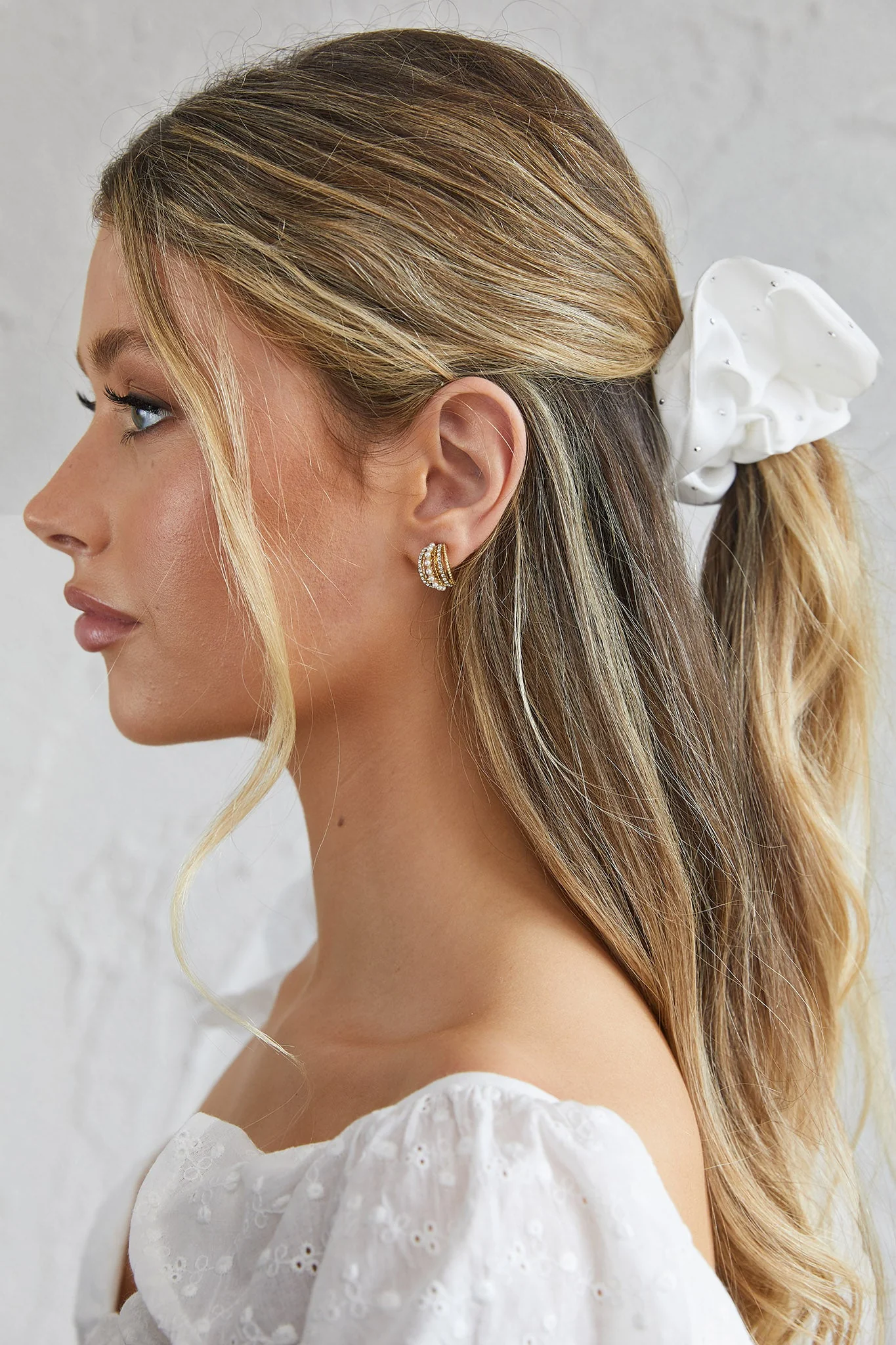 City Lights Embellished Scrunchie White - Image 2