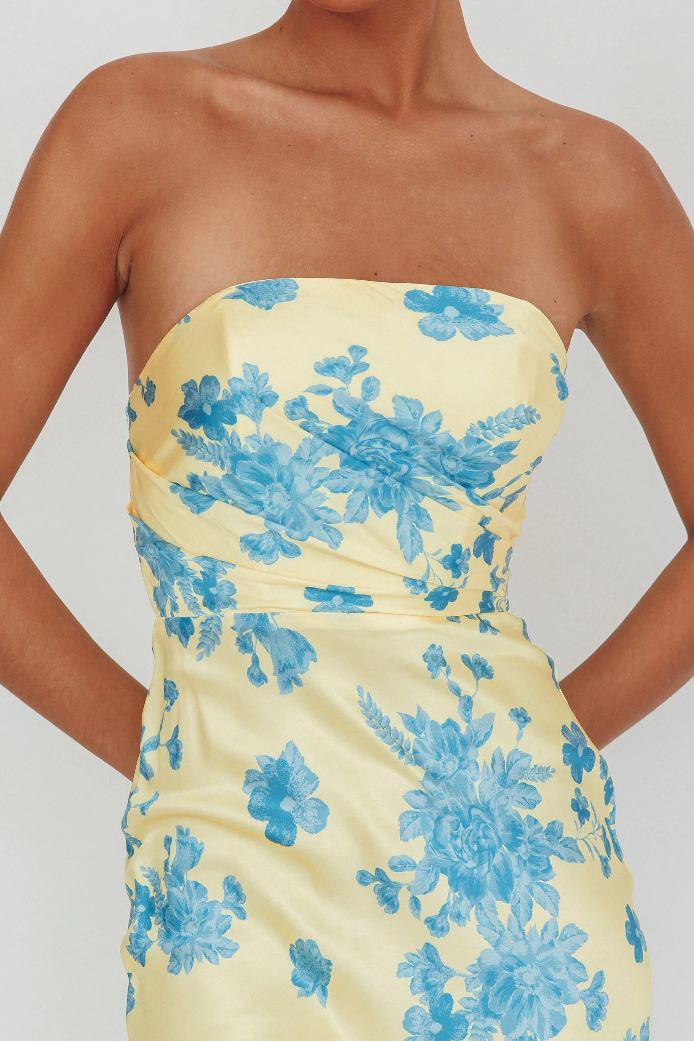 City Of Stars Strapless Maxi Dress Floral Yellow - Image 3