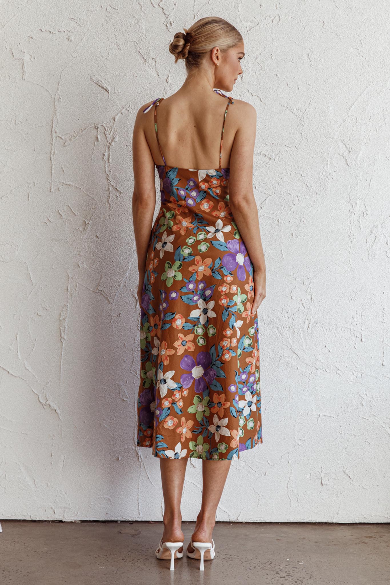 Clovelly Tied Shoulder Midi Dress Flower Terracotta - Image 2