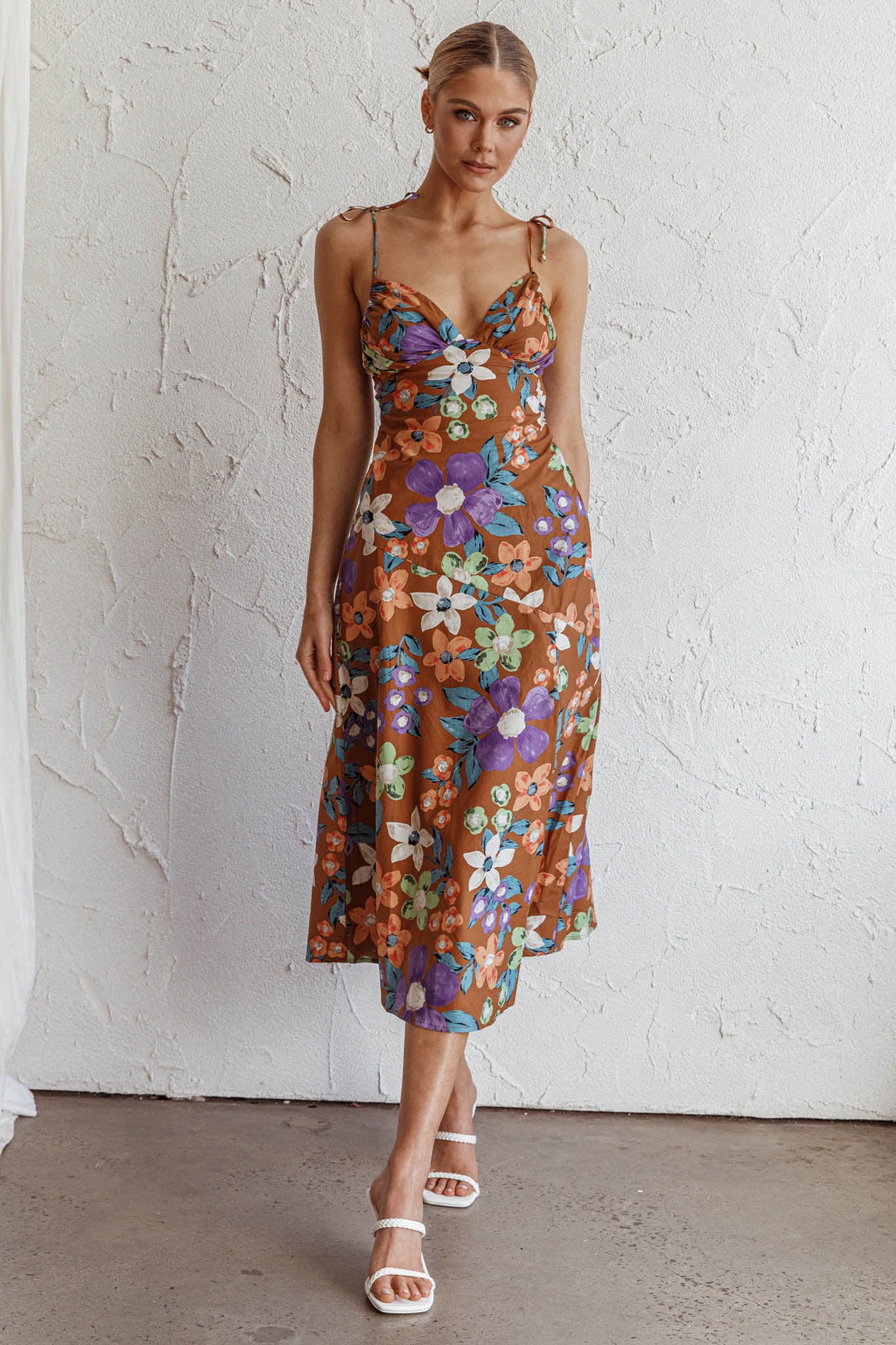 Clovelly Tied Shoulder Midi Dress Flower Terracotta - Image 5
