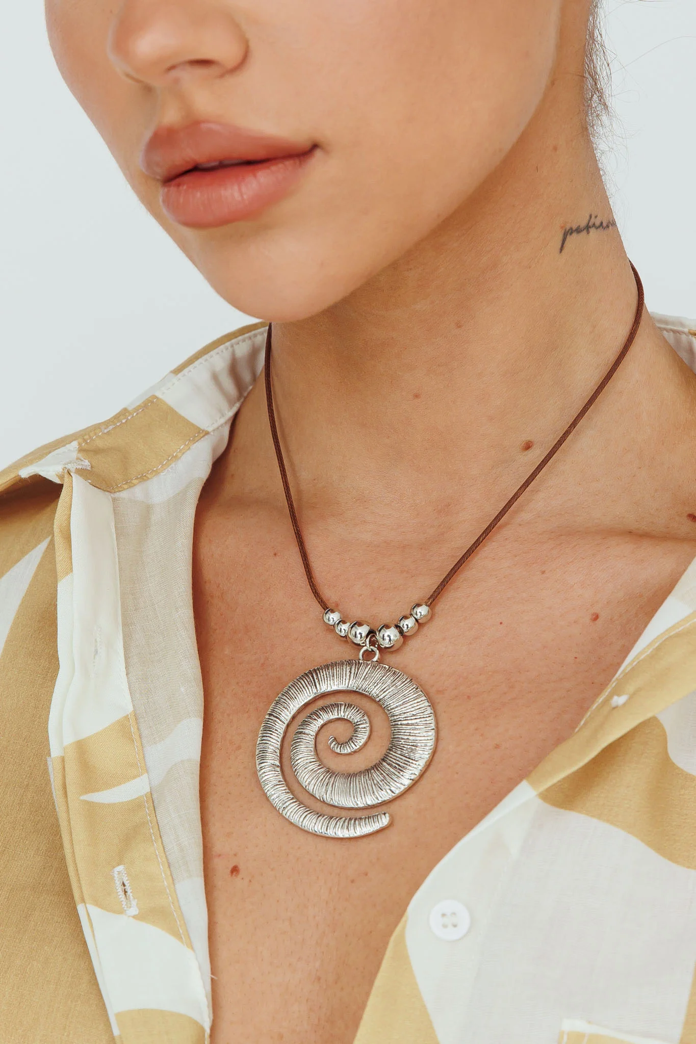 Coolum Swirl Pendant Necklace Silver - Image 2
