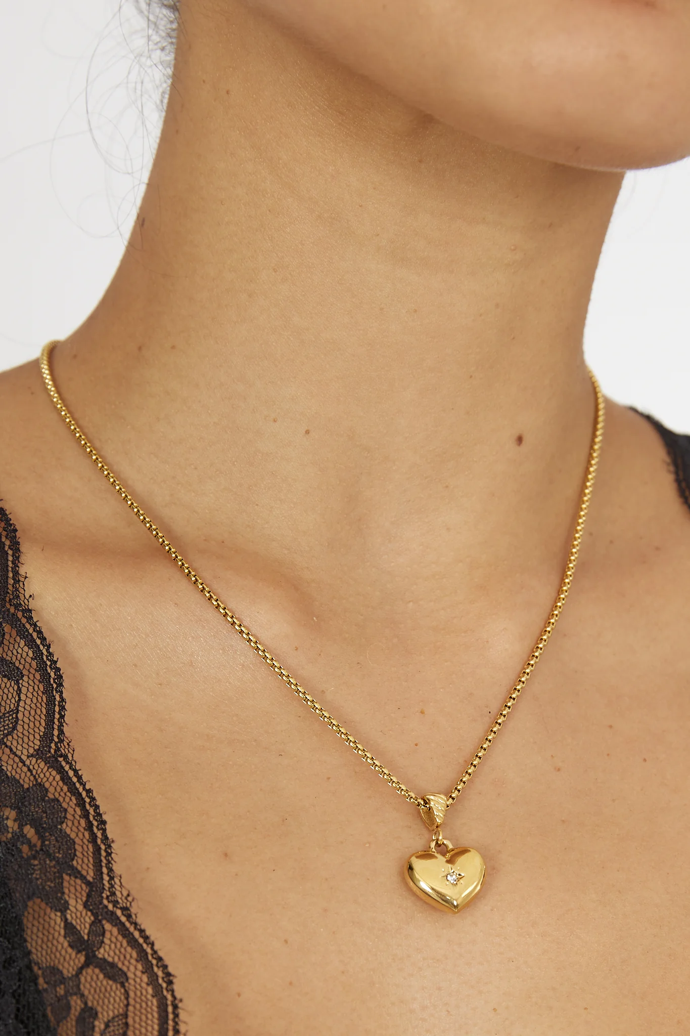 Cora Puffed Heart Pendant Necklace Gold - Image 3