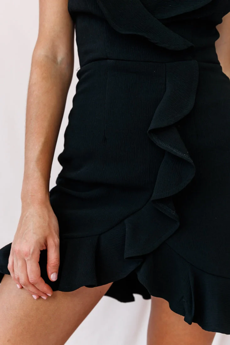 Cuba Plunging Halterneck Dress Black - Image 4