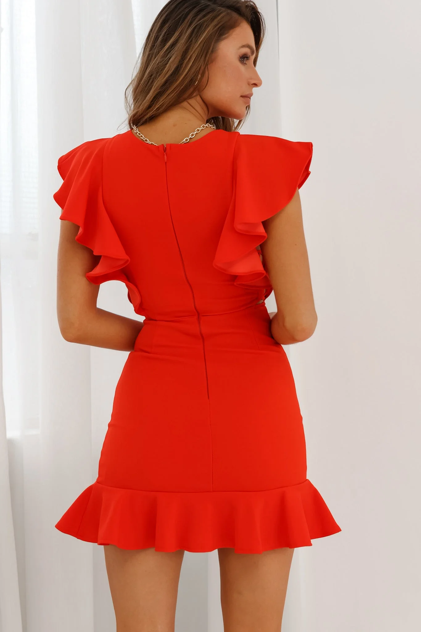 Cupid's Bow Ruffle Shoulder Bodycon Dress Red - Image 2