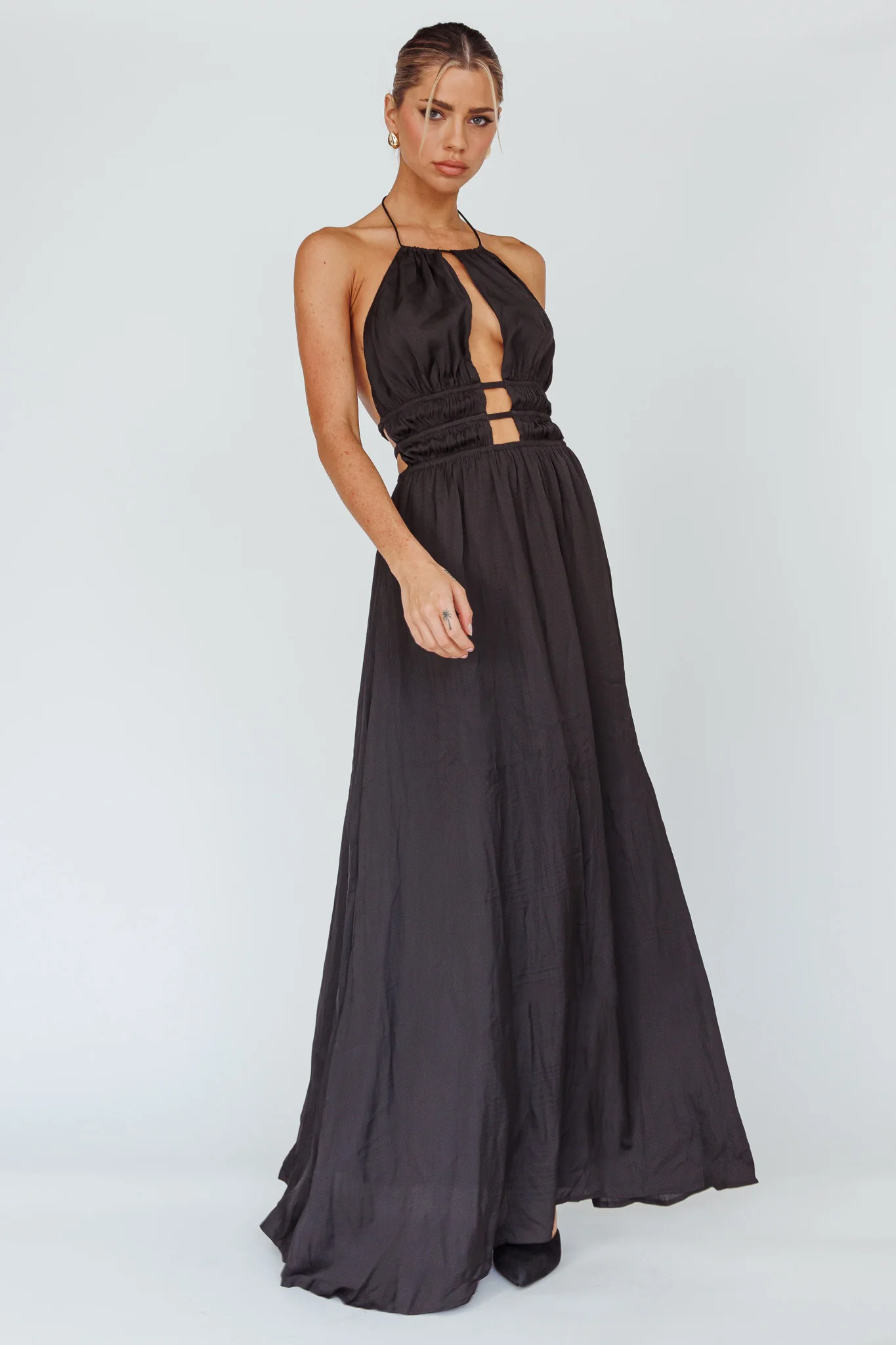 Cyndi Open Back Halterneck Maxi Dress Black - Image 3