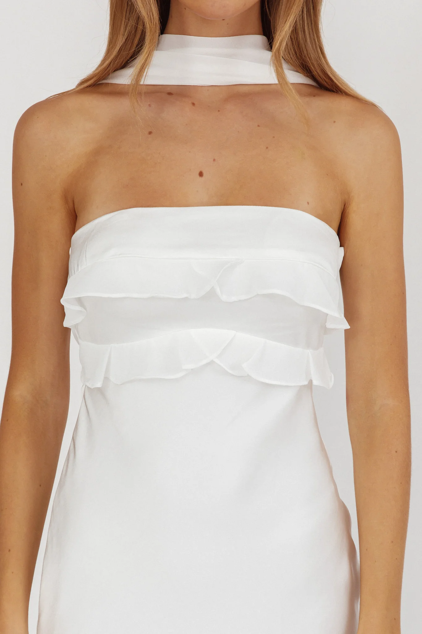 Damsel Reverse Halter Frill Trim Maxi Dress White - Image 3