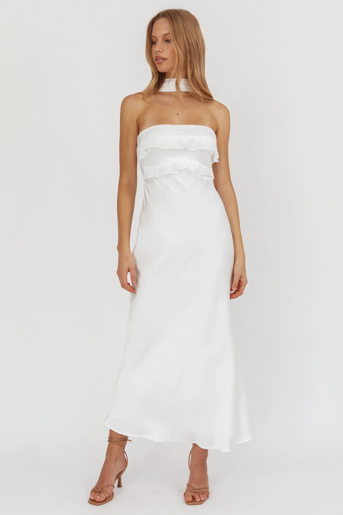 Damsel Reverse Halter Frill Trim Maxi Dress White - Image 4