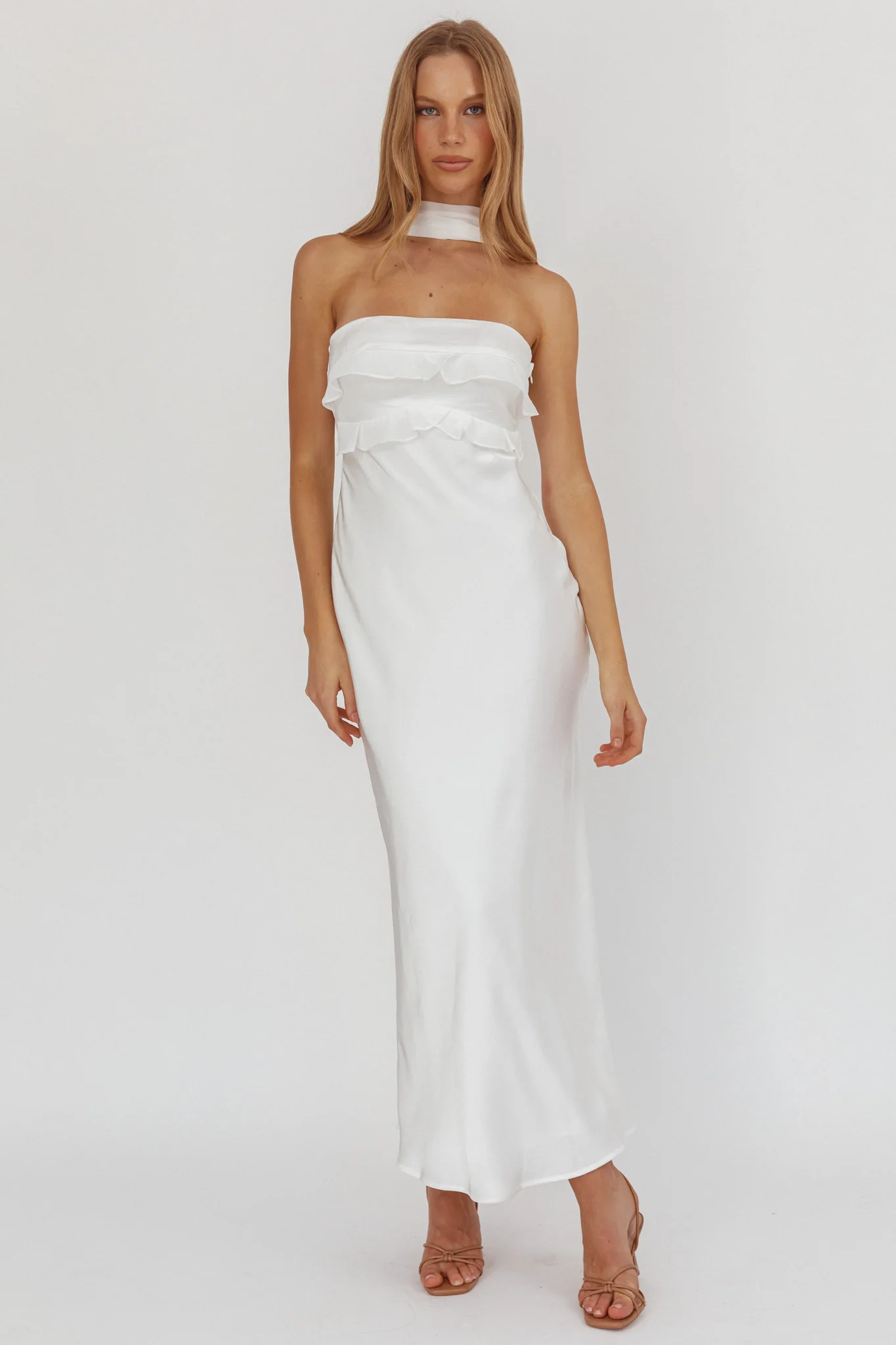 Damsel Reverse Halter Frill Trim Maxi Dress White - Image 5