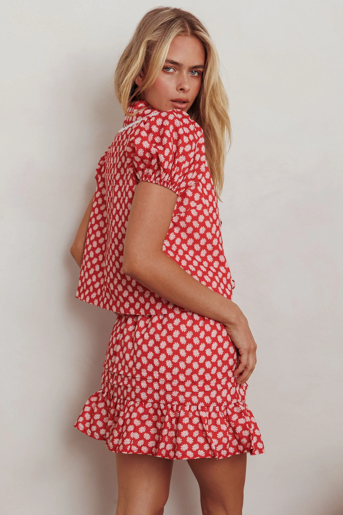 Danessa Frill Hem Pintuck Skirt Floral Red - Image 3