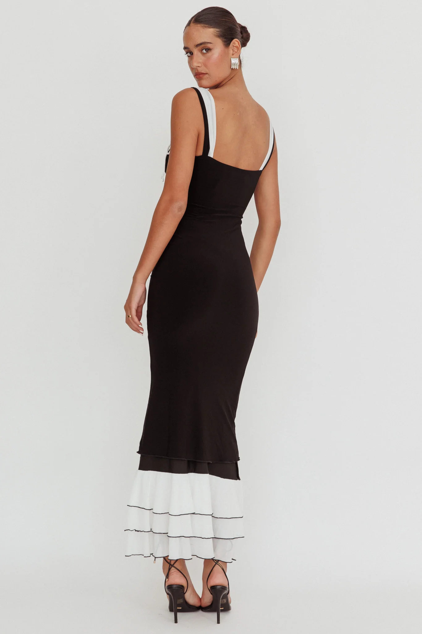 Daydreamers Ruffle Maxi Dress Black - Image 2
