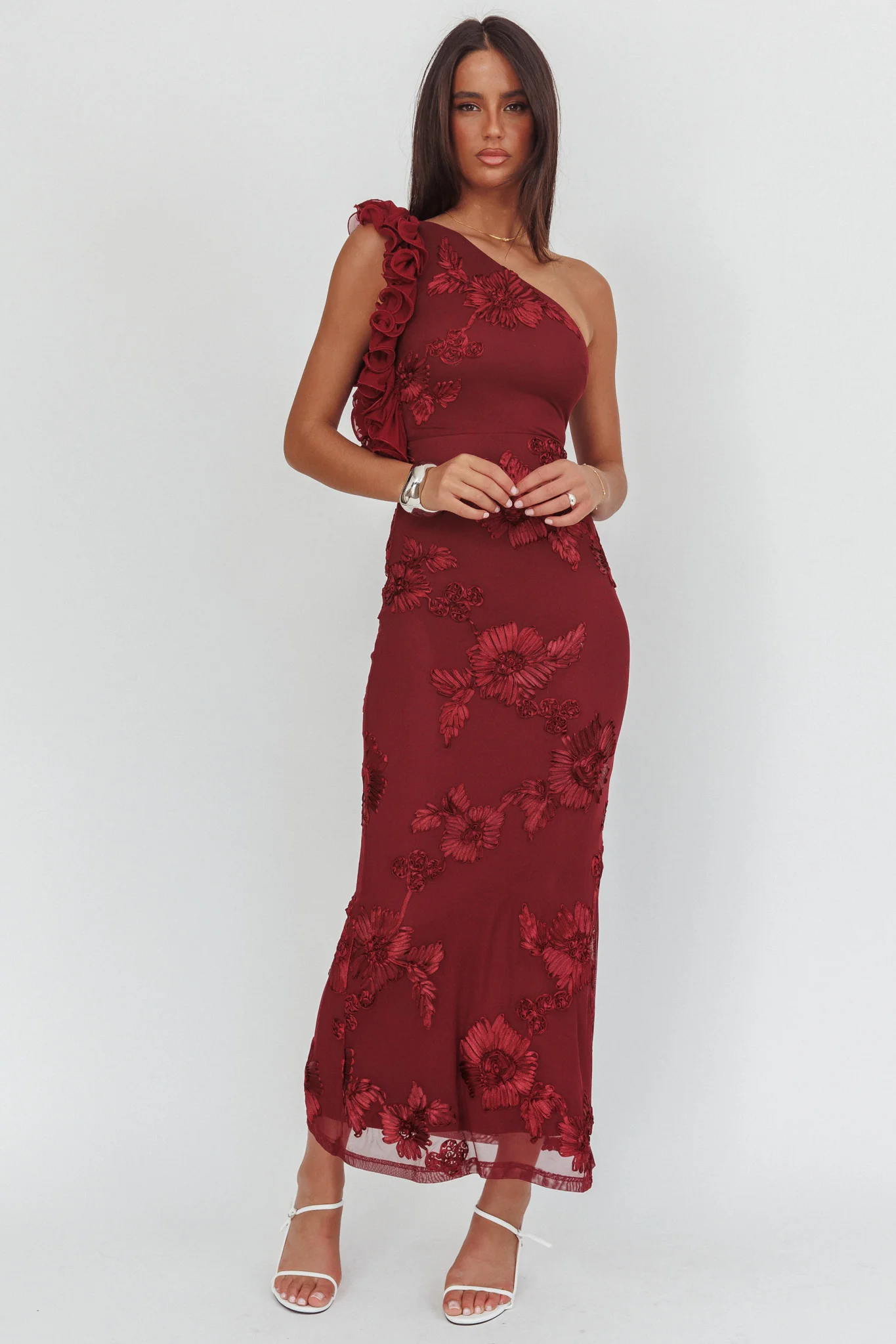 Deanna One-Shoulder Ruffle Maxi Dress Floral Texture Wine - Image 5
